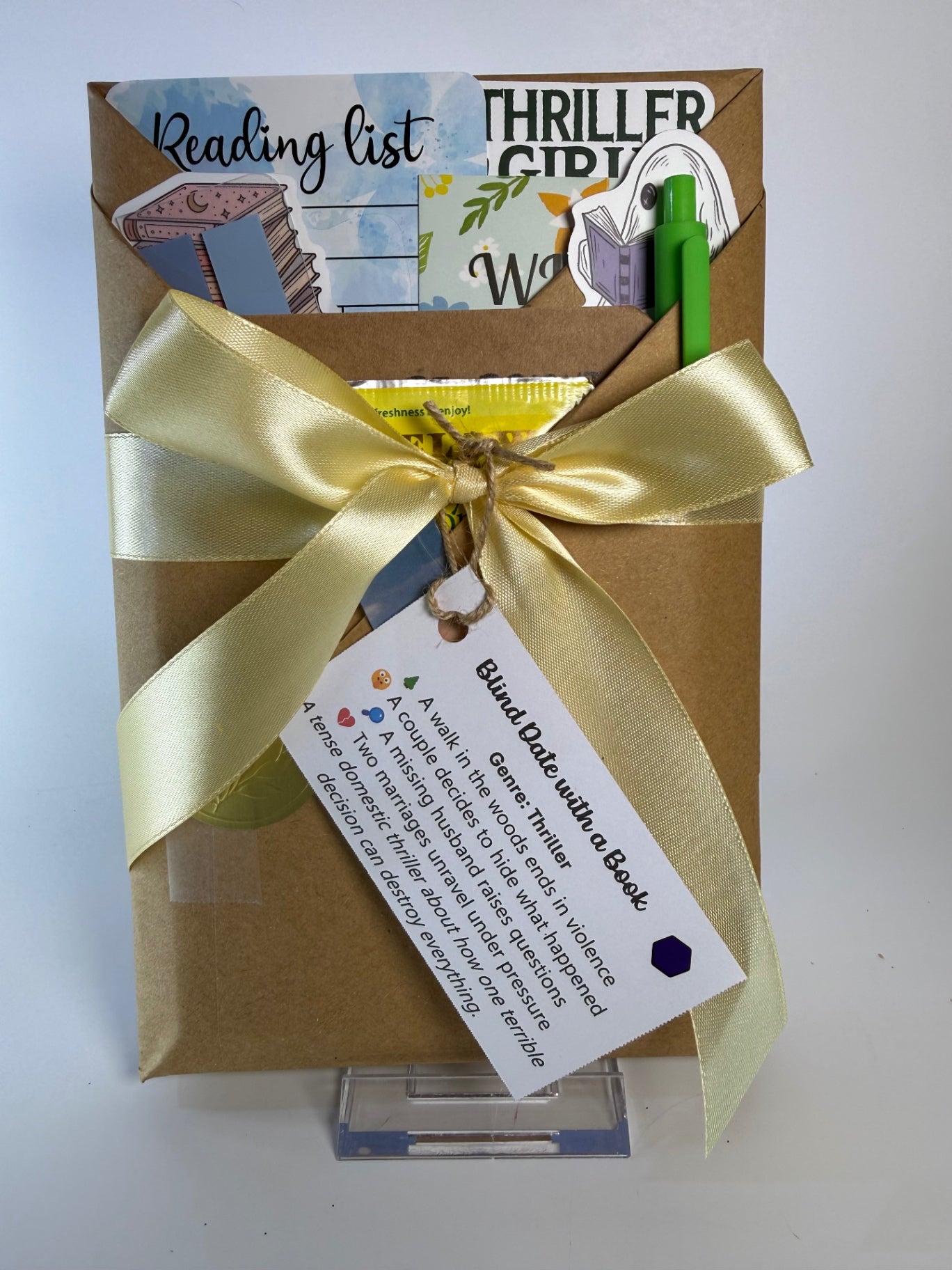 Date My Books Blind Date Book - Mystery/Thriller - 742