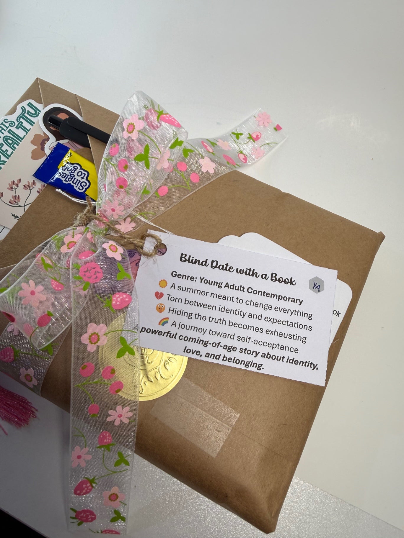 Date My Books Blind Date Book - Young Adult - 735