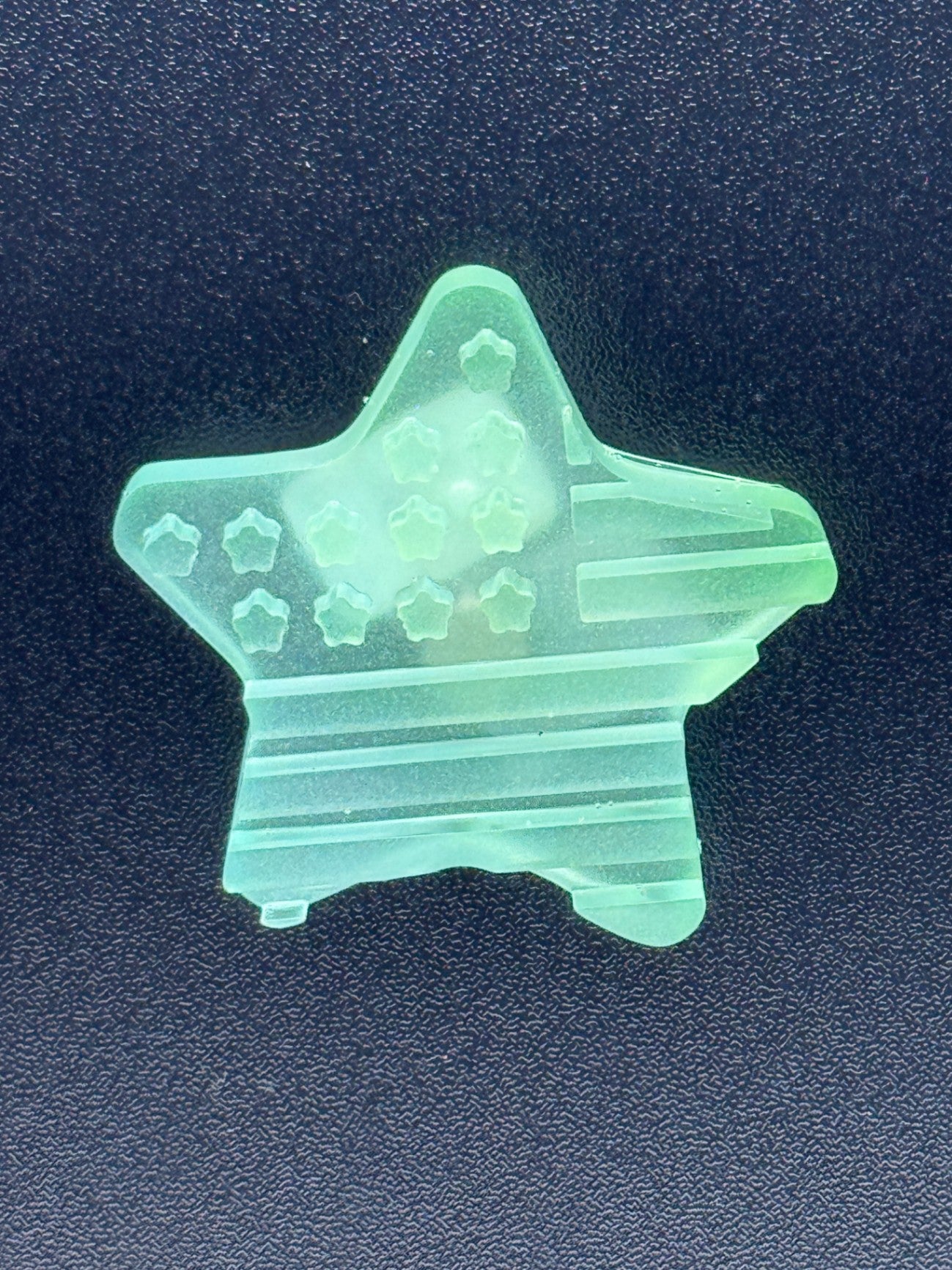 Magnet - Patriotic - Green - Glow in the Dark - 2"