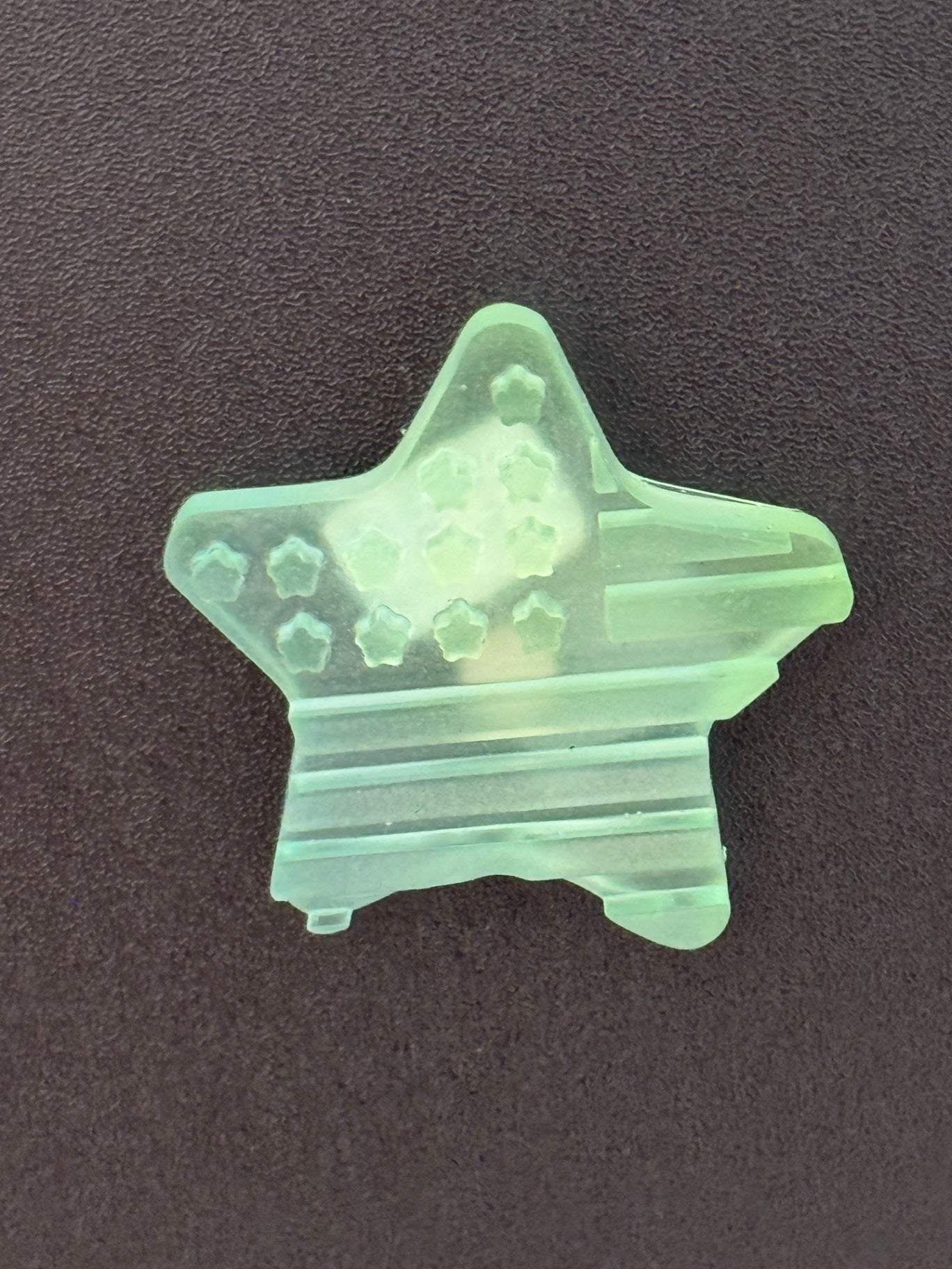 Magnet - Patriotic - Green - Glow in the Dark - 2"