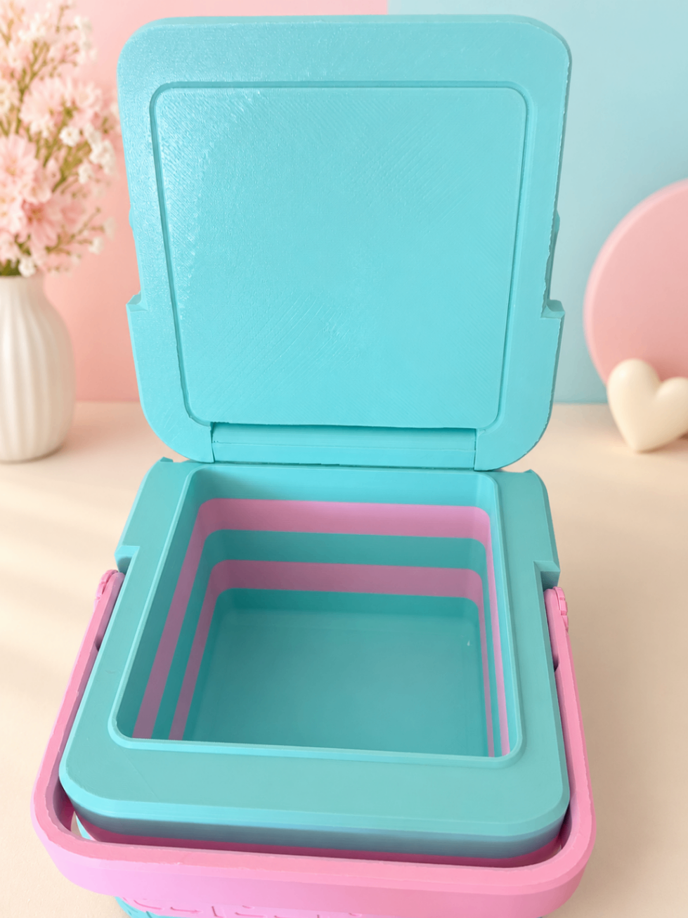 Pastel Striped Lunch Box