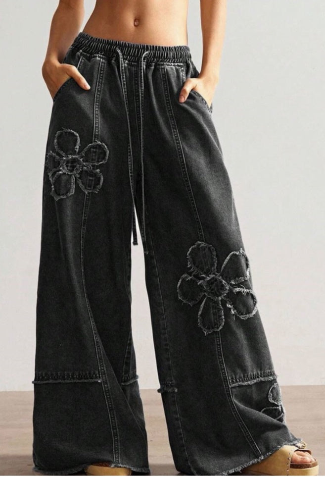  Jeans , elastic waistband flower details Black - Large