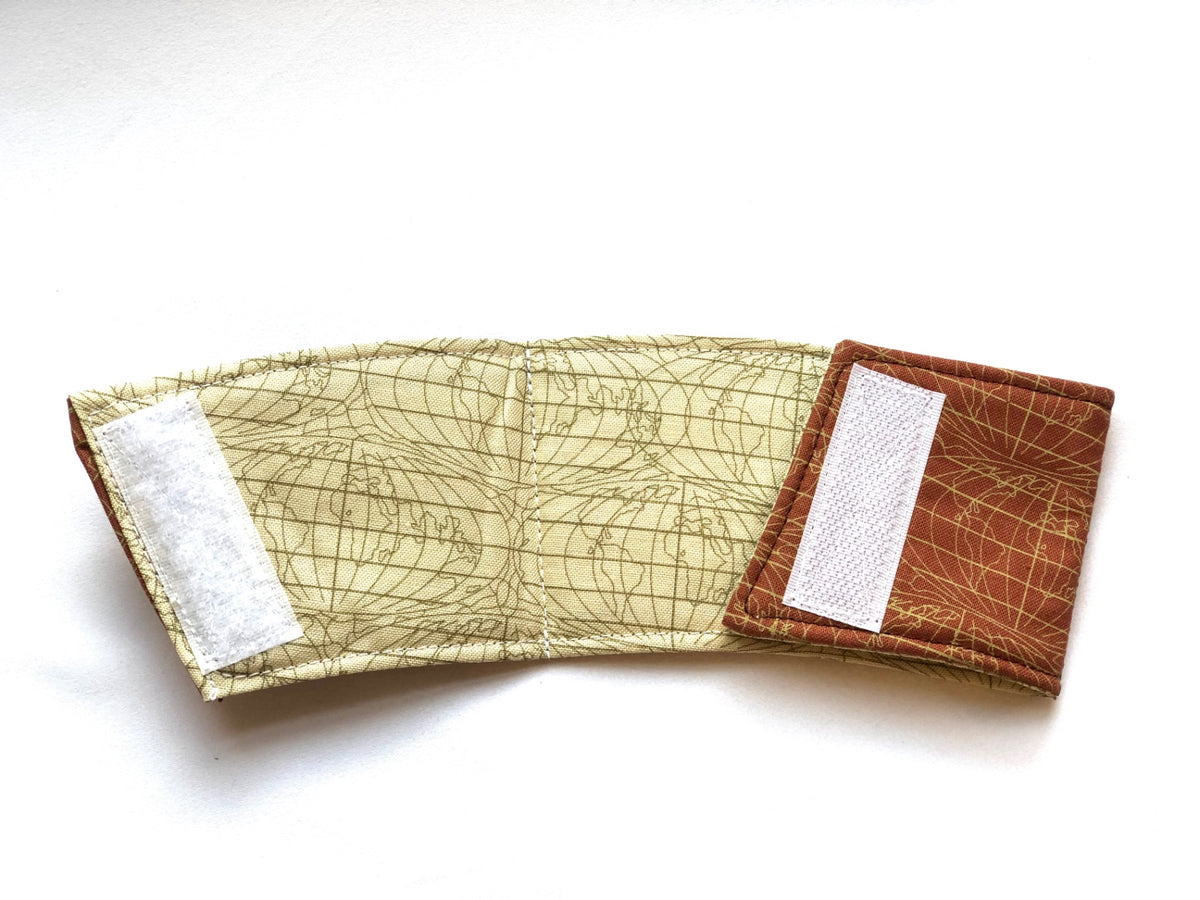 Globe Coffee Sleeve 