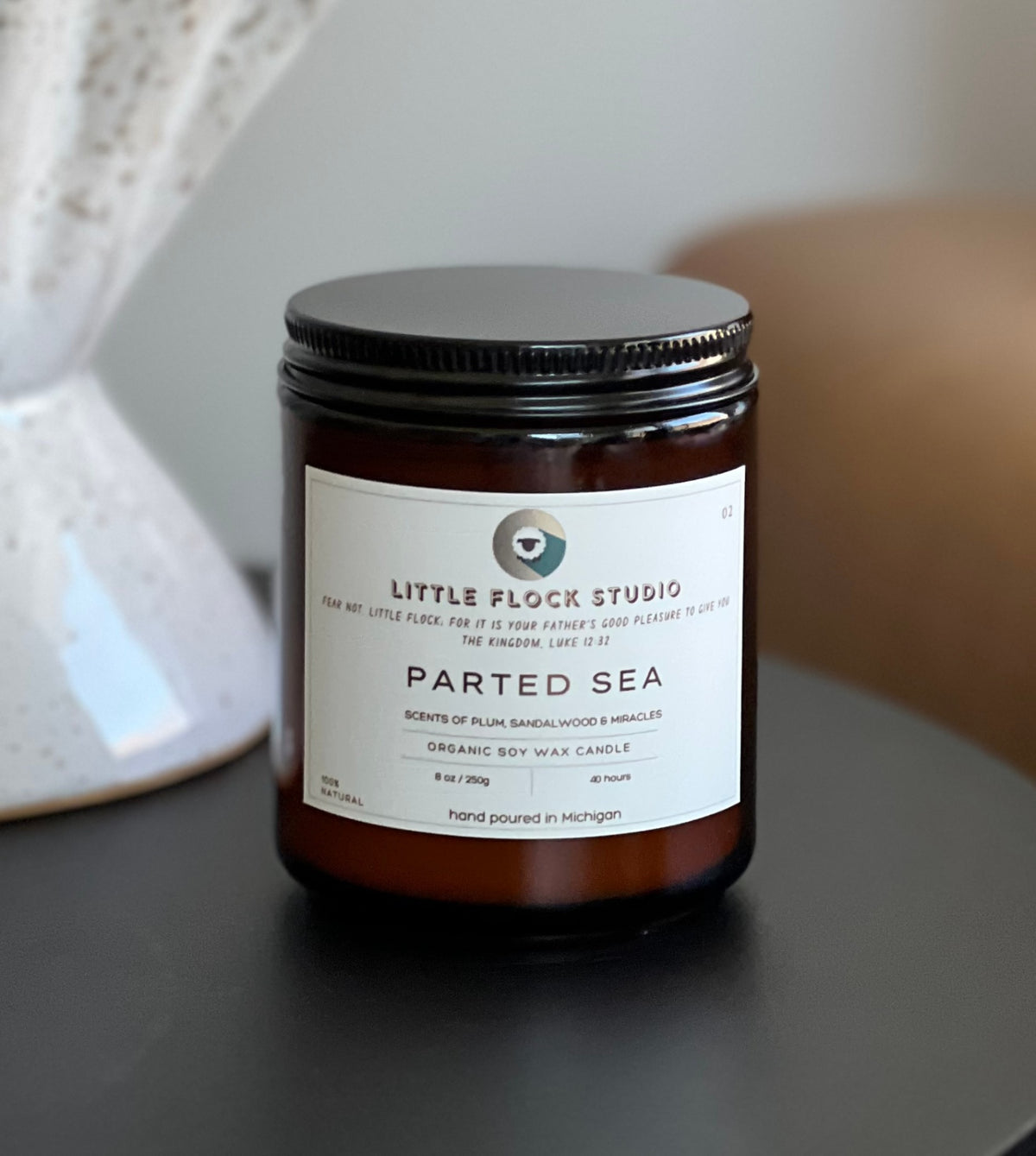 Little Flock Studio Soy wax candle - PARTED SEA - 8 oz