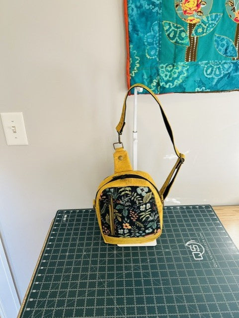 Accessories - Yellow and Multicolor -