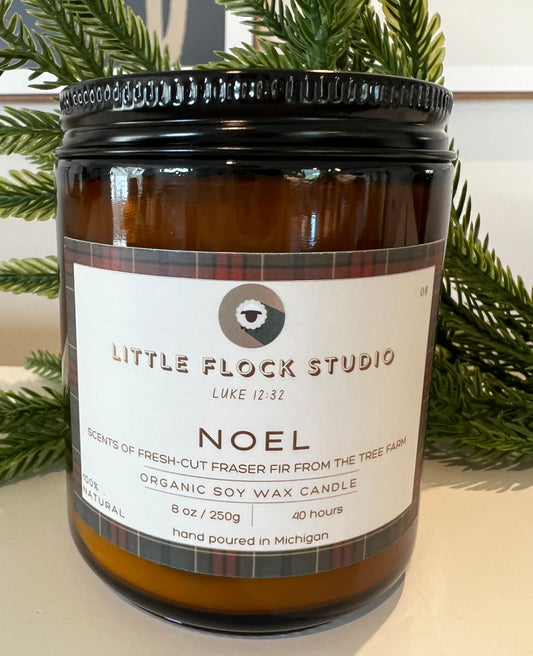 Little Flock Studio Soy wax candle - NOEL - 8 oz