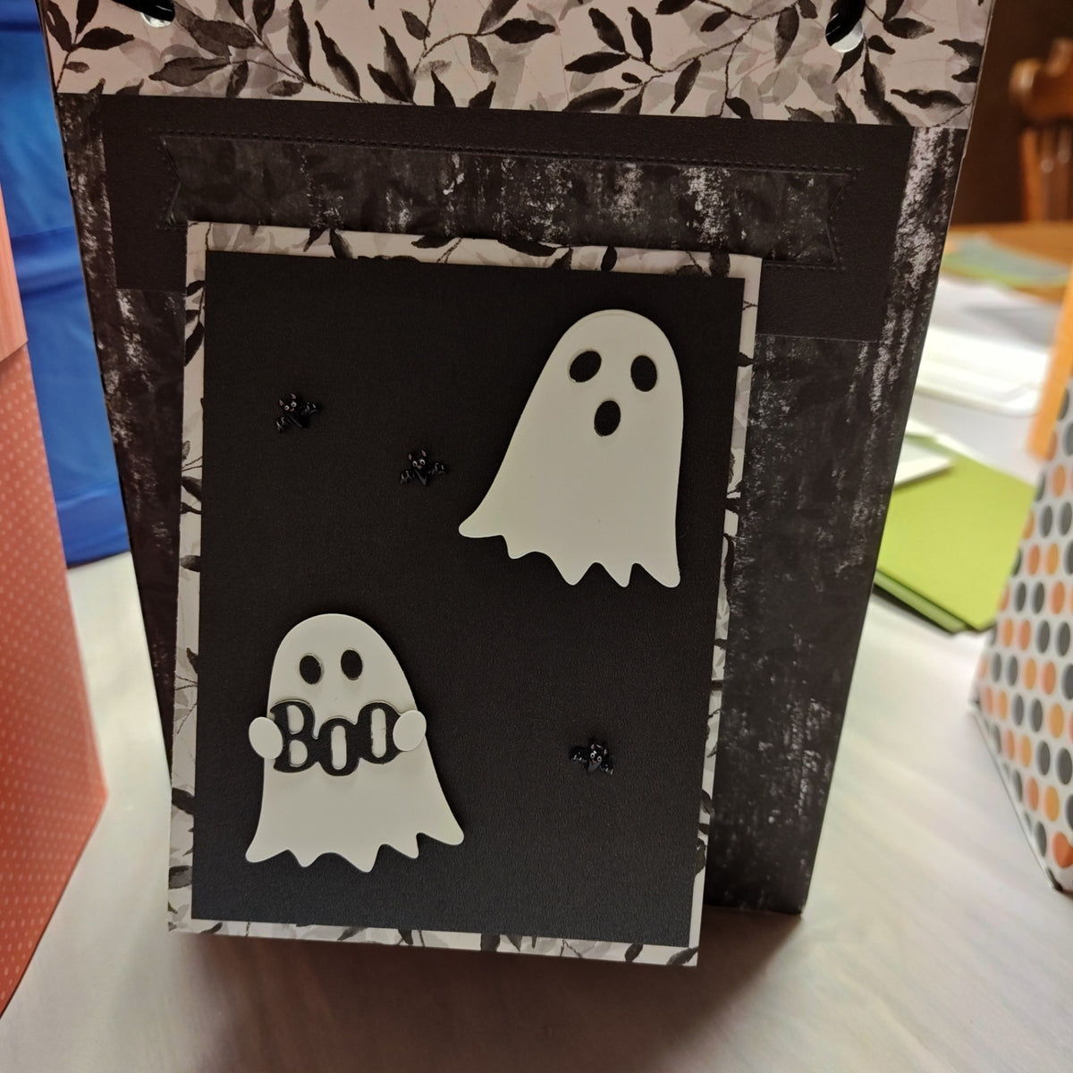 Party Creations Gift Bag with Card - White and black - Small