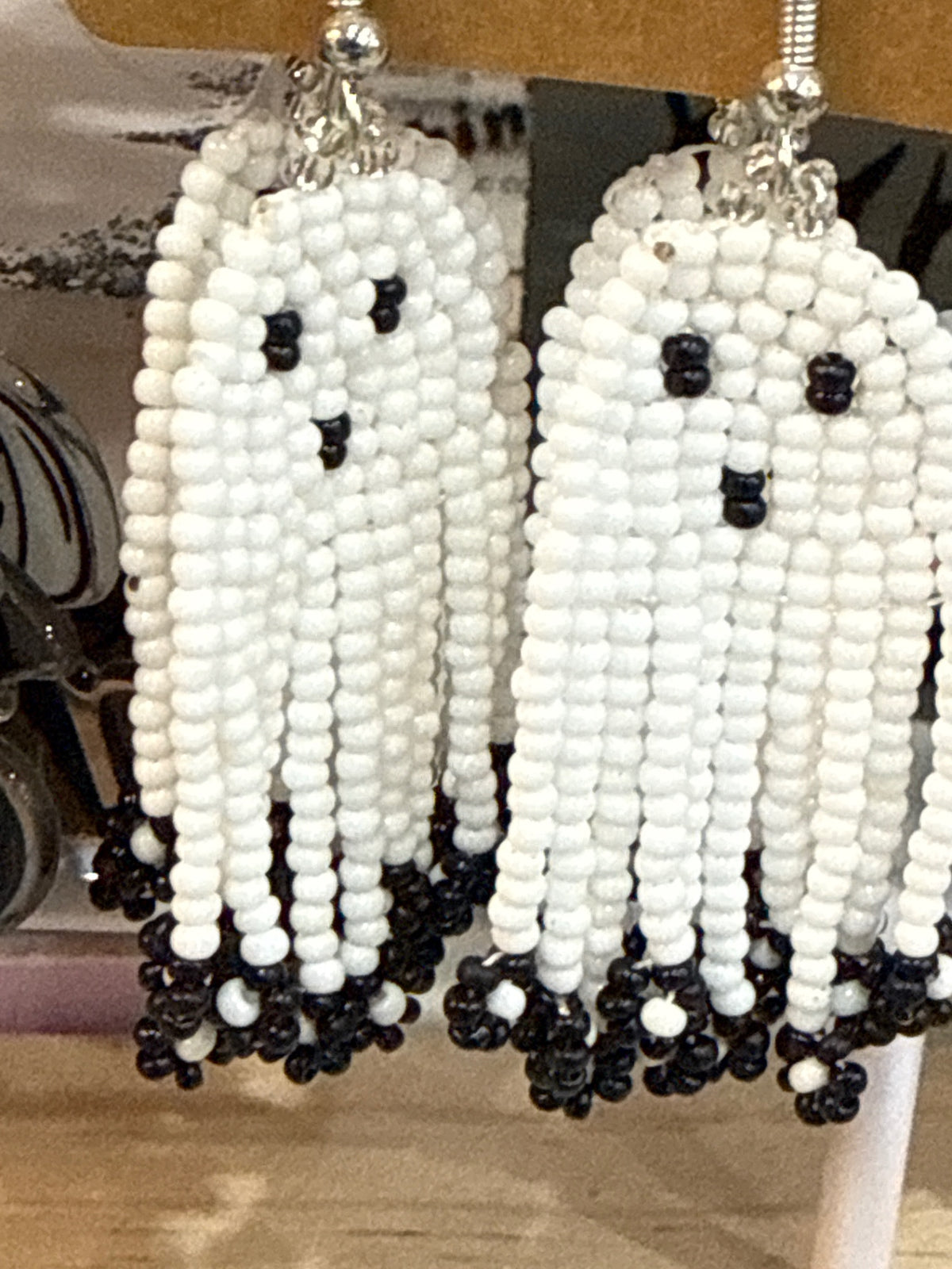 Accessories - White and Black -