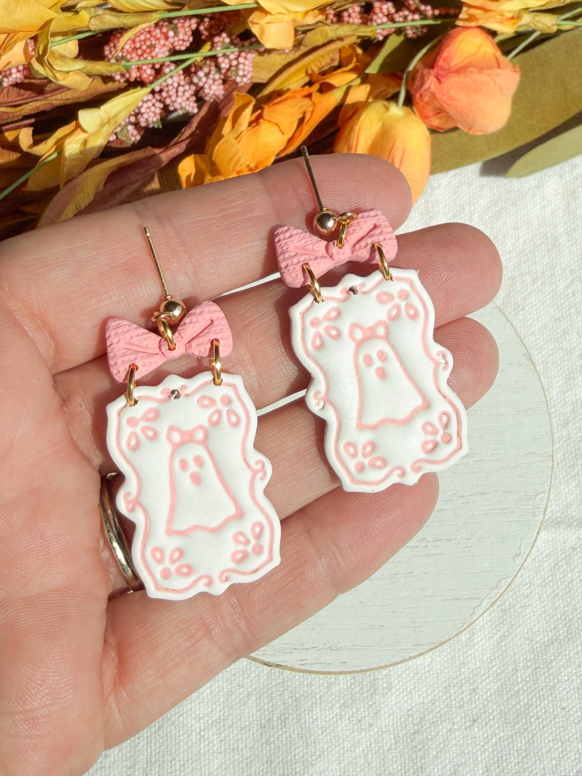 Girly Pink Bow Ghost