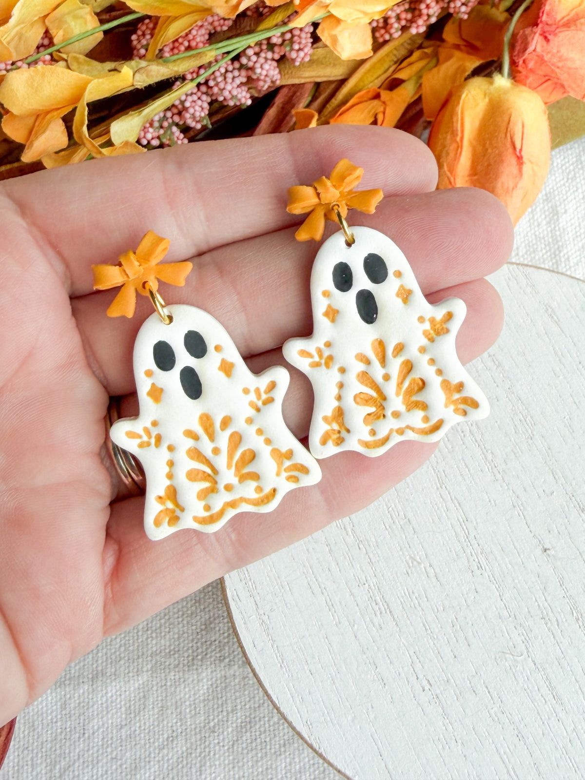 Folk Art Haunted Ghost