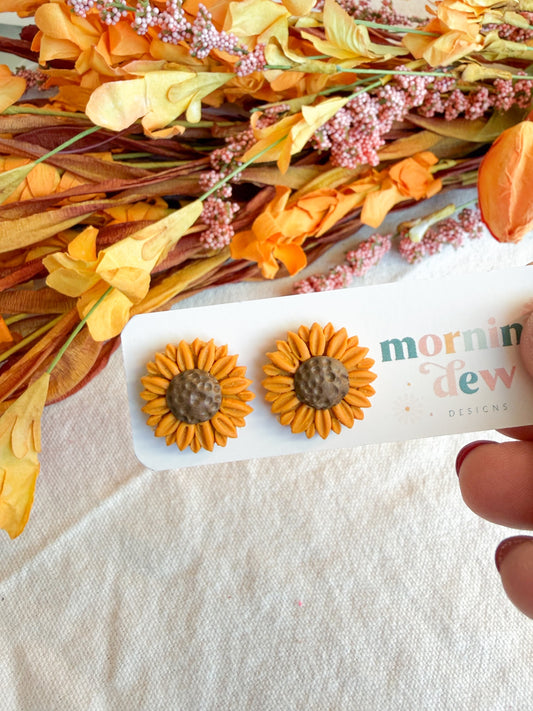 Full Sunflower Studs