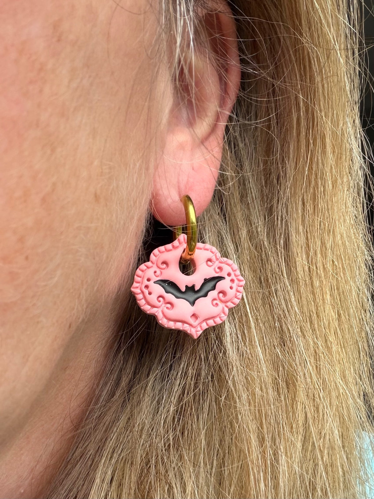 Spooky Pink Girly Bats