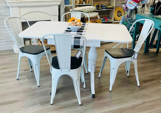 Set of 4 Refurbished Farmhouse Dining Chairs