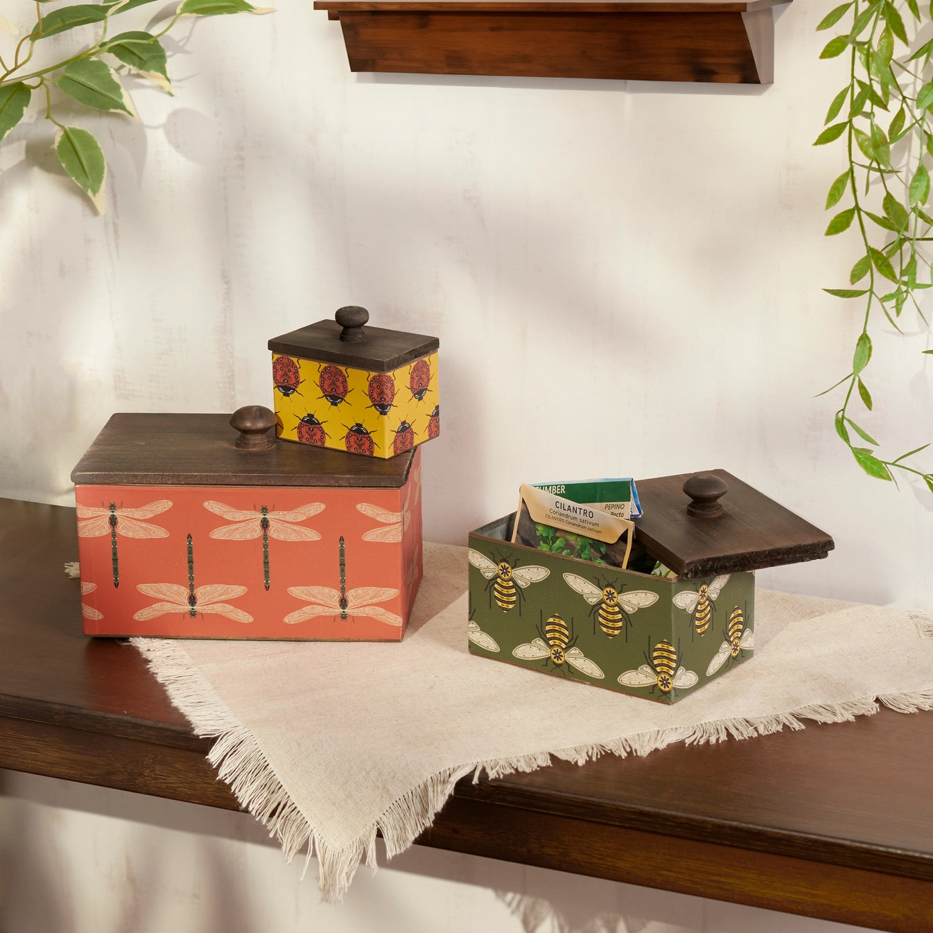 Garden Bug Bin Set