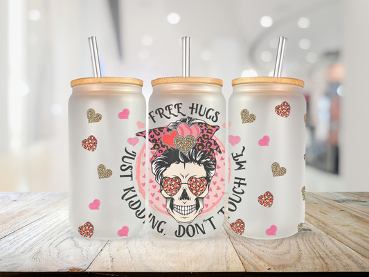 Free Hugs 20 oz Glass Cup