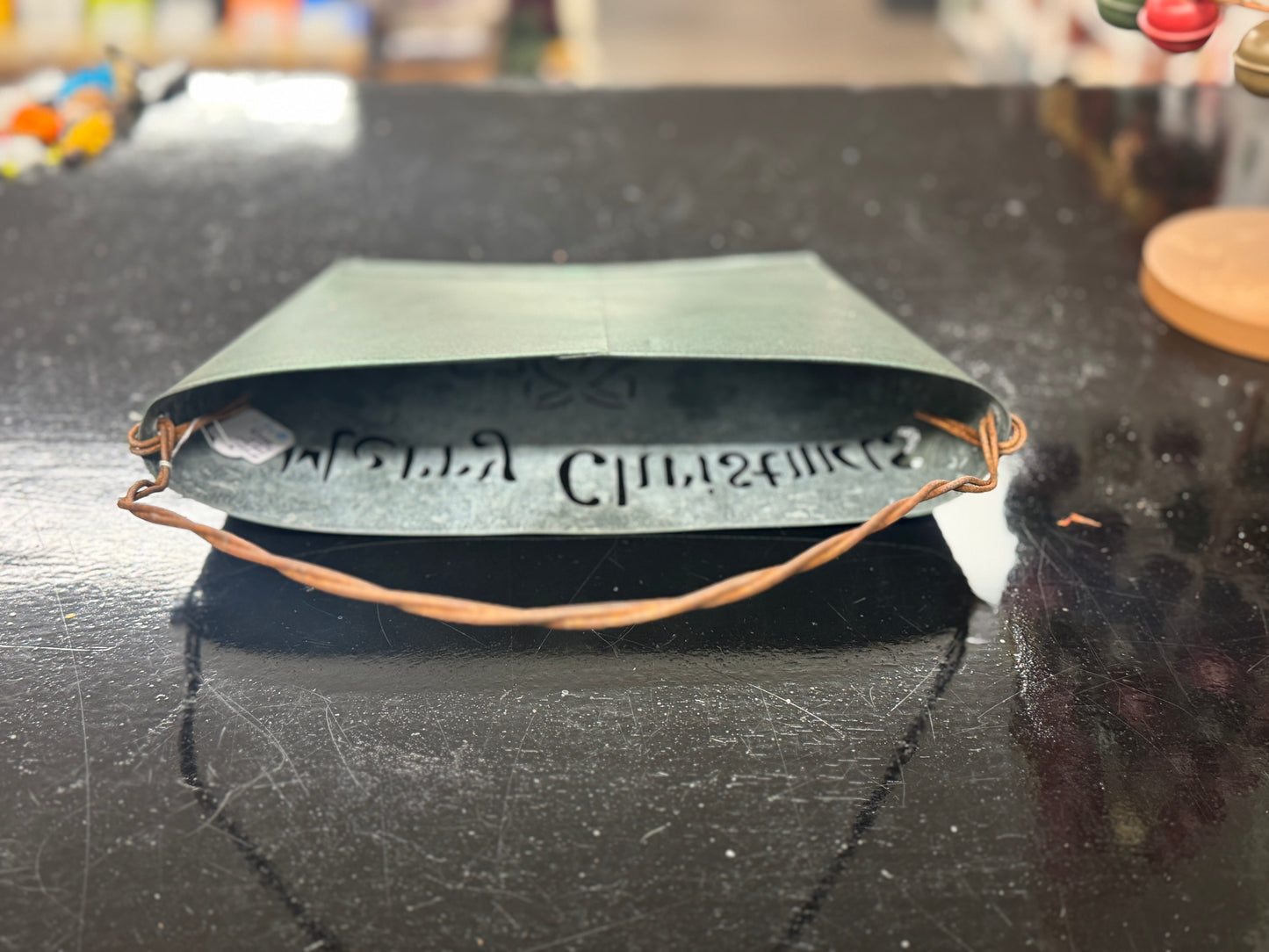 Merry Christmas Metal Bucket Decoration – Green Holiday Gift Basket