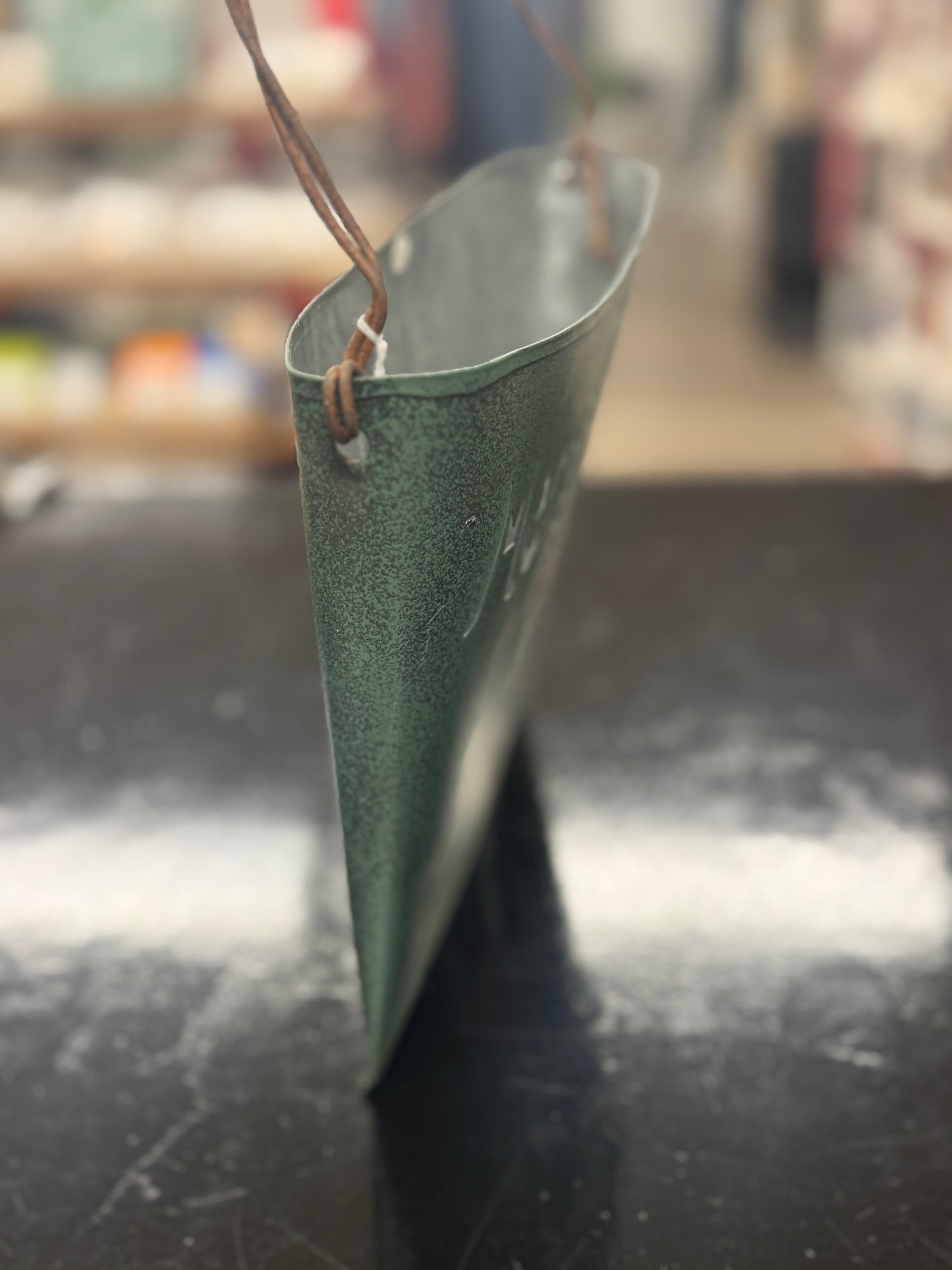 Merry Christmas Metal Bucket Decoration – Green Holiday Gift Basket