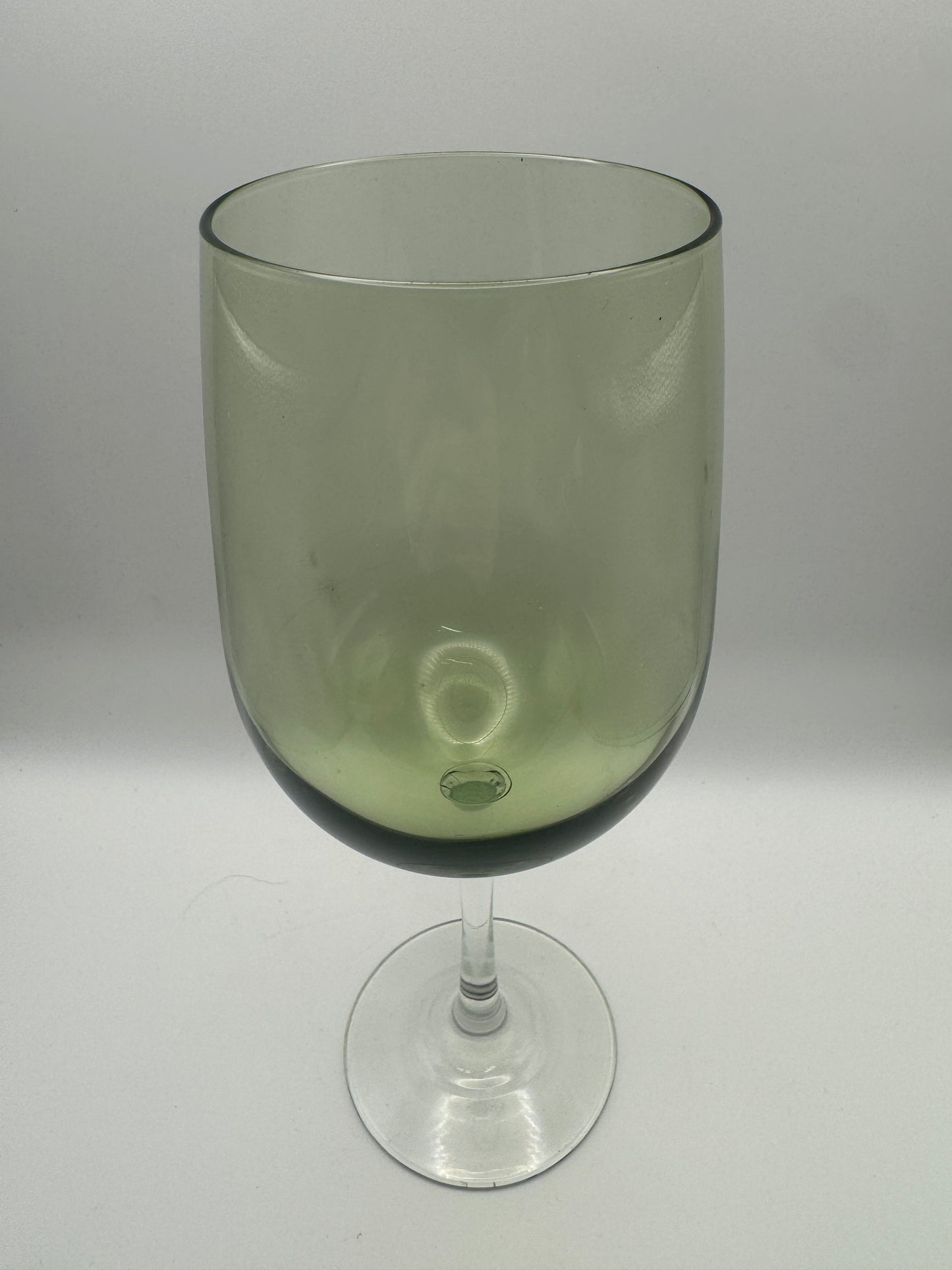 Libbey Green Vina Wine Glass – 9.25" Discontinued Blown Glass Stemware