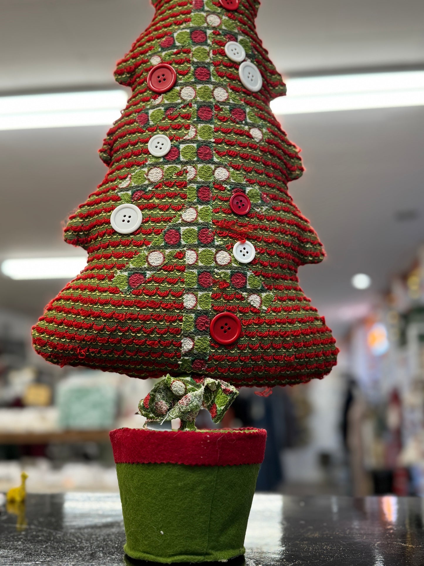 Handmade Crochet-Style Christmas Tree with Button Ornaments – 23"