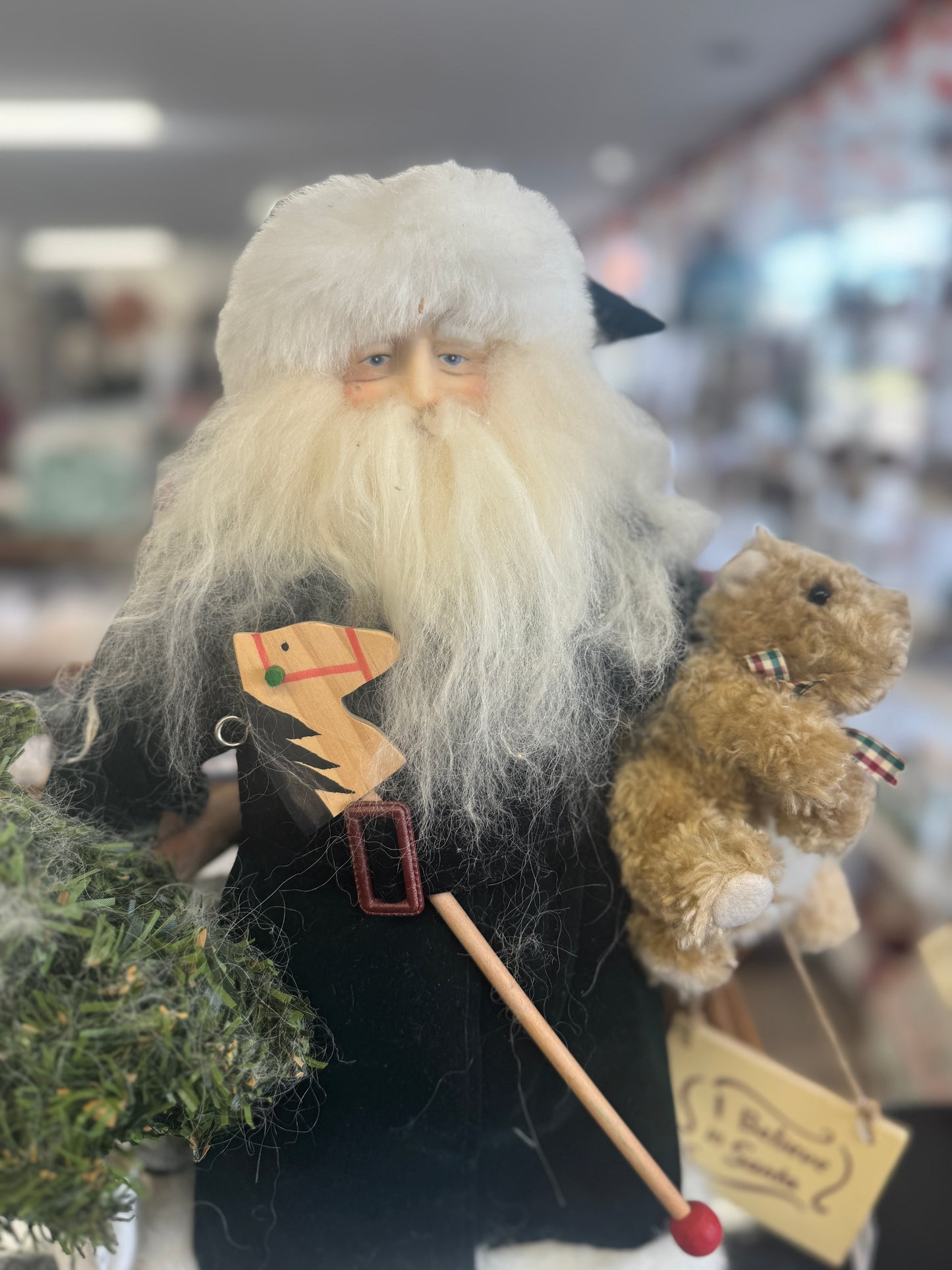 Woodland Rustic Santa with Bear, Tree & Giftbag – 24" Vintage-Style Christmas Figurine