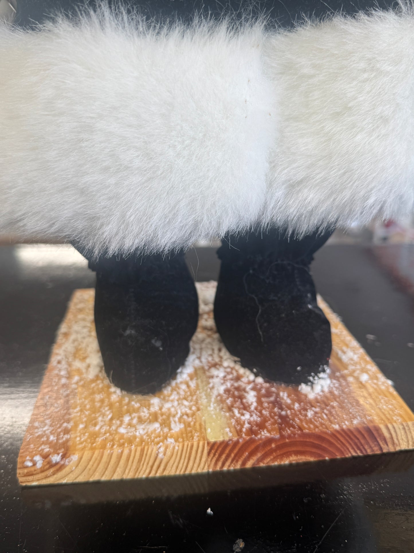 Woodland Rustic Santa with Bear, Tree & Giftbag – 24" Vintage-Style Christmas Figurine