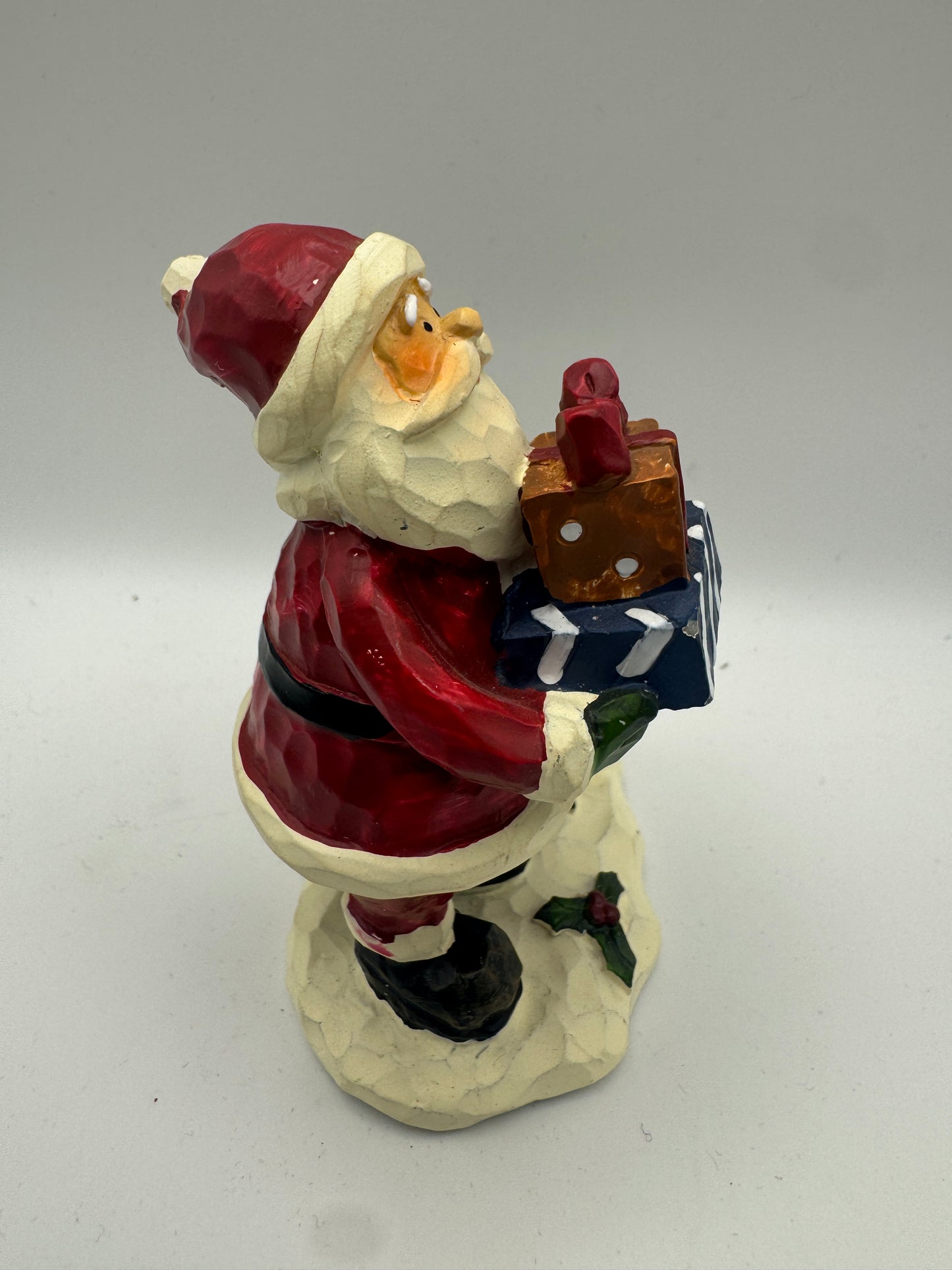 Kirkland’s Resin Santa Figurine – Hand-Carved Look Christmas Decor 4.5" (Discontinued)Gift