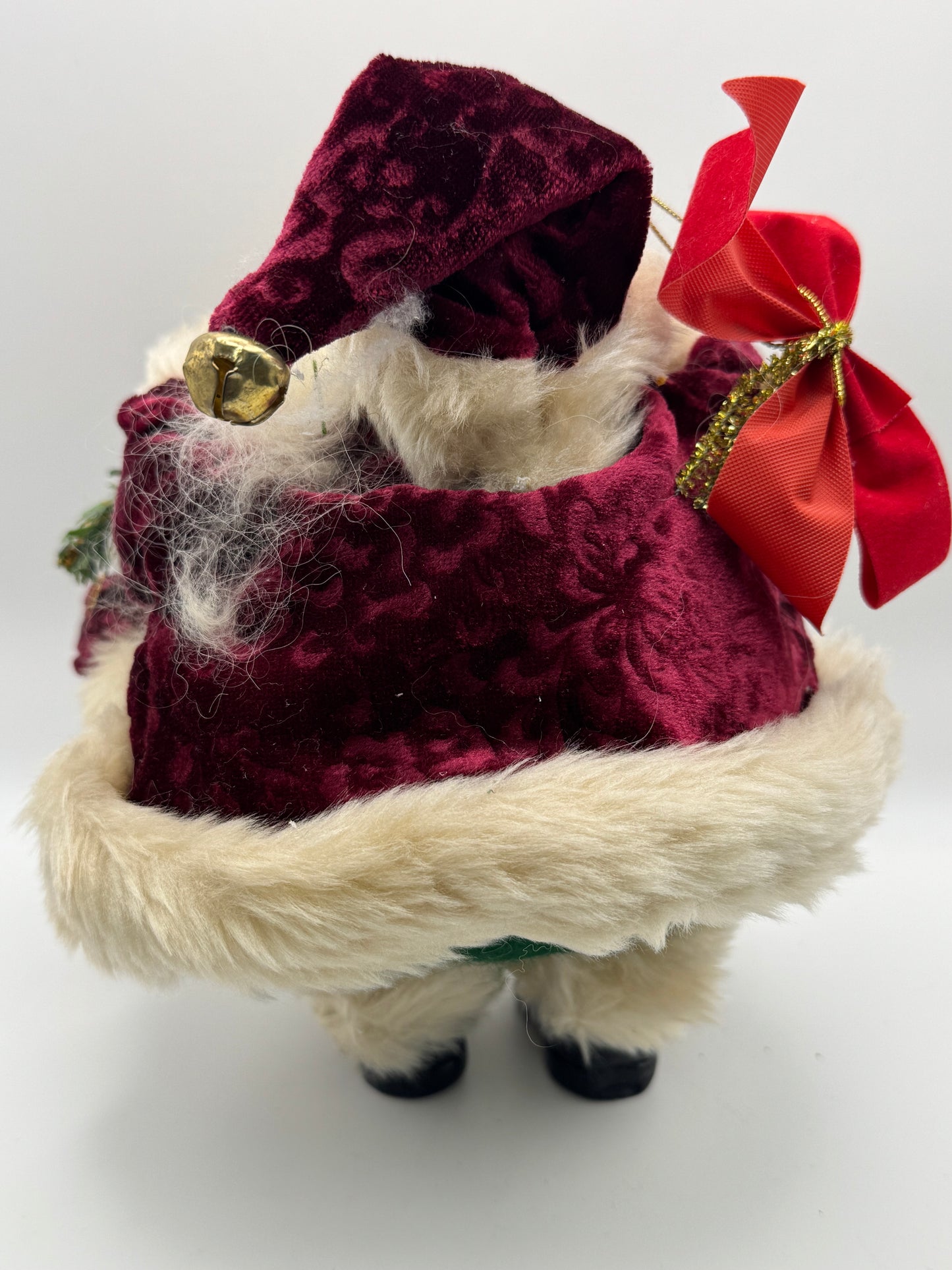 Old-World Santa Figurine with Velvet Hat & Gift Bag – 8" Christmas Decor