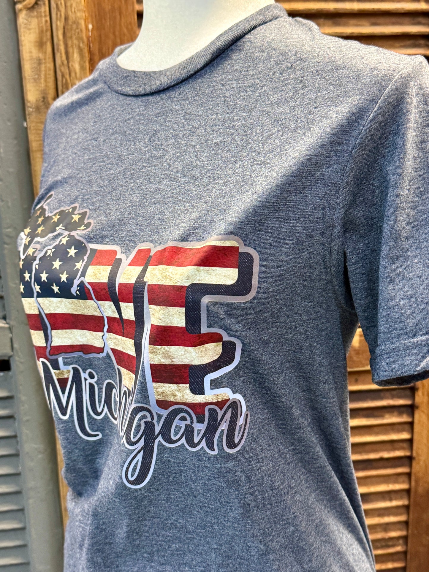 LOVE Michigan Patriotic Graphic Tee
