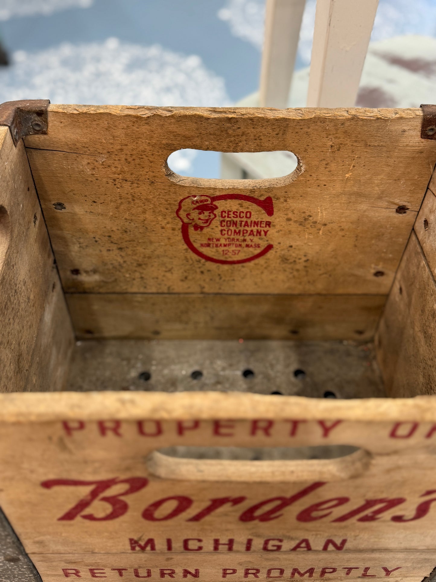 Borden’s Michigan Vintage Wooden Milk Crate