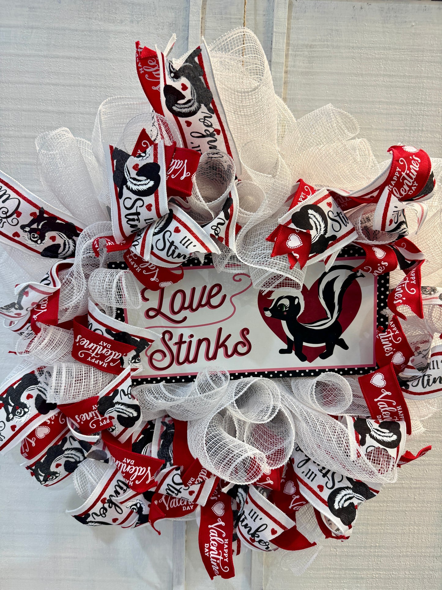 Love Stinks Valentine Deco Mesh Wreath