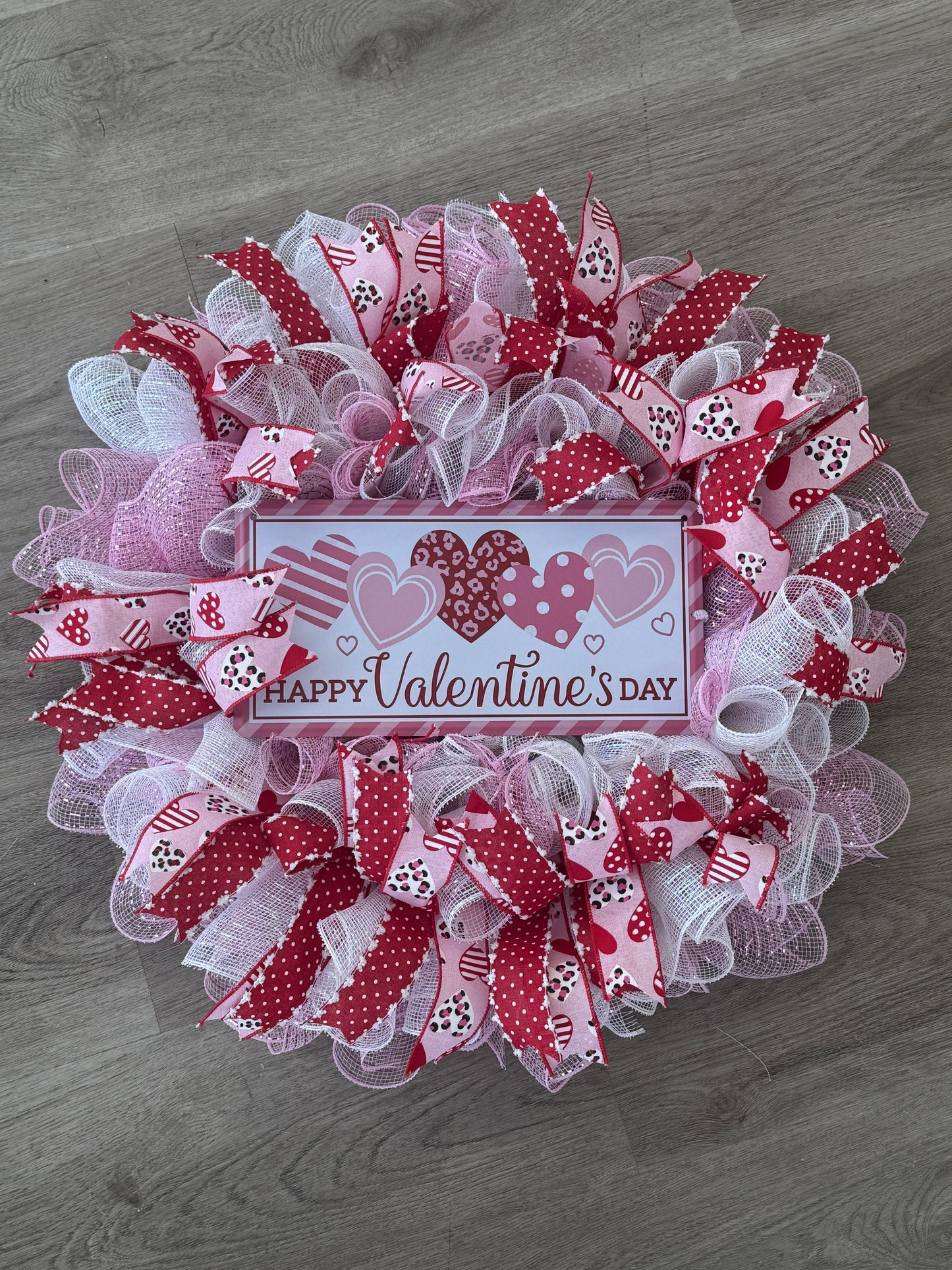 Happy Valentine's Day Wreath