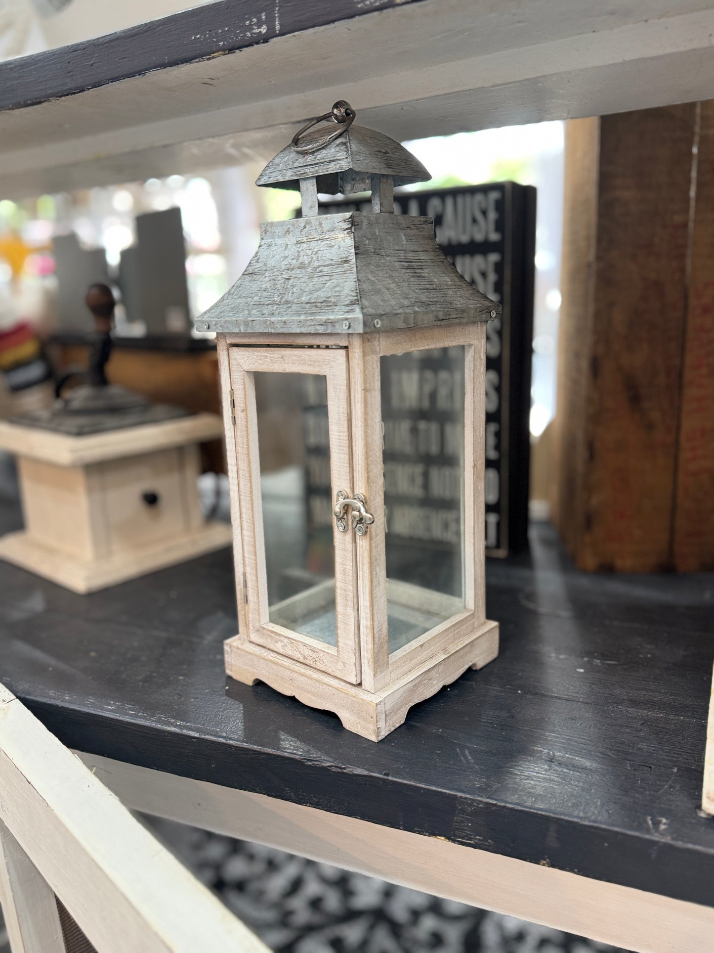 Rustic Farmhouse Lantern – 16"