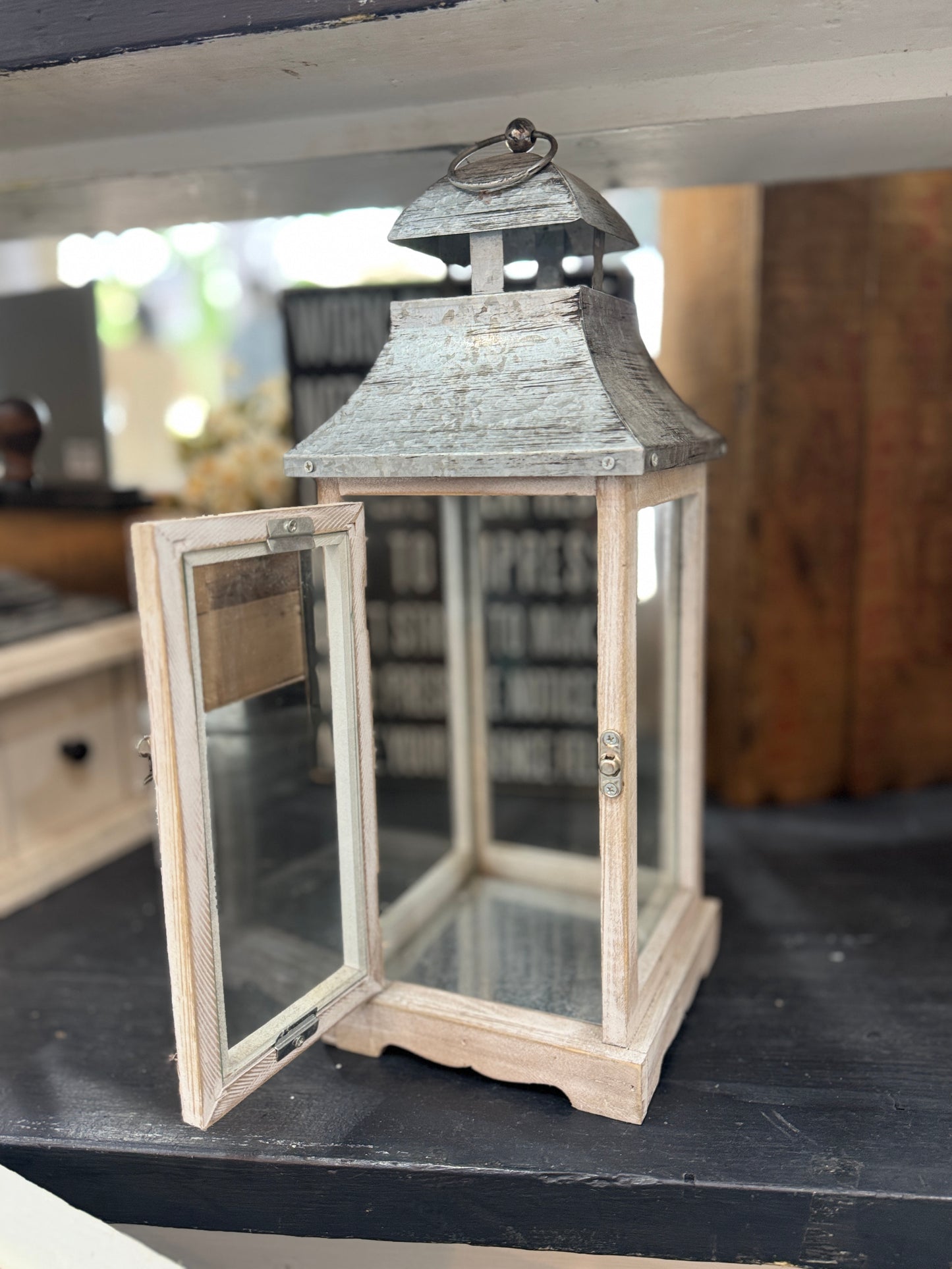 Rustic Farmhouse Lantern – 16"