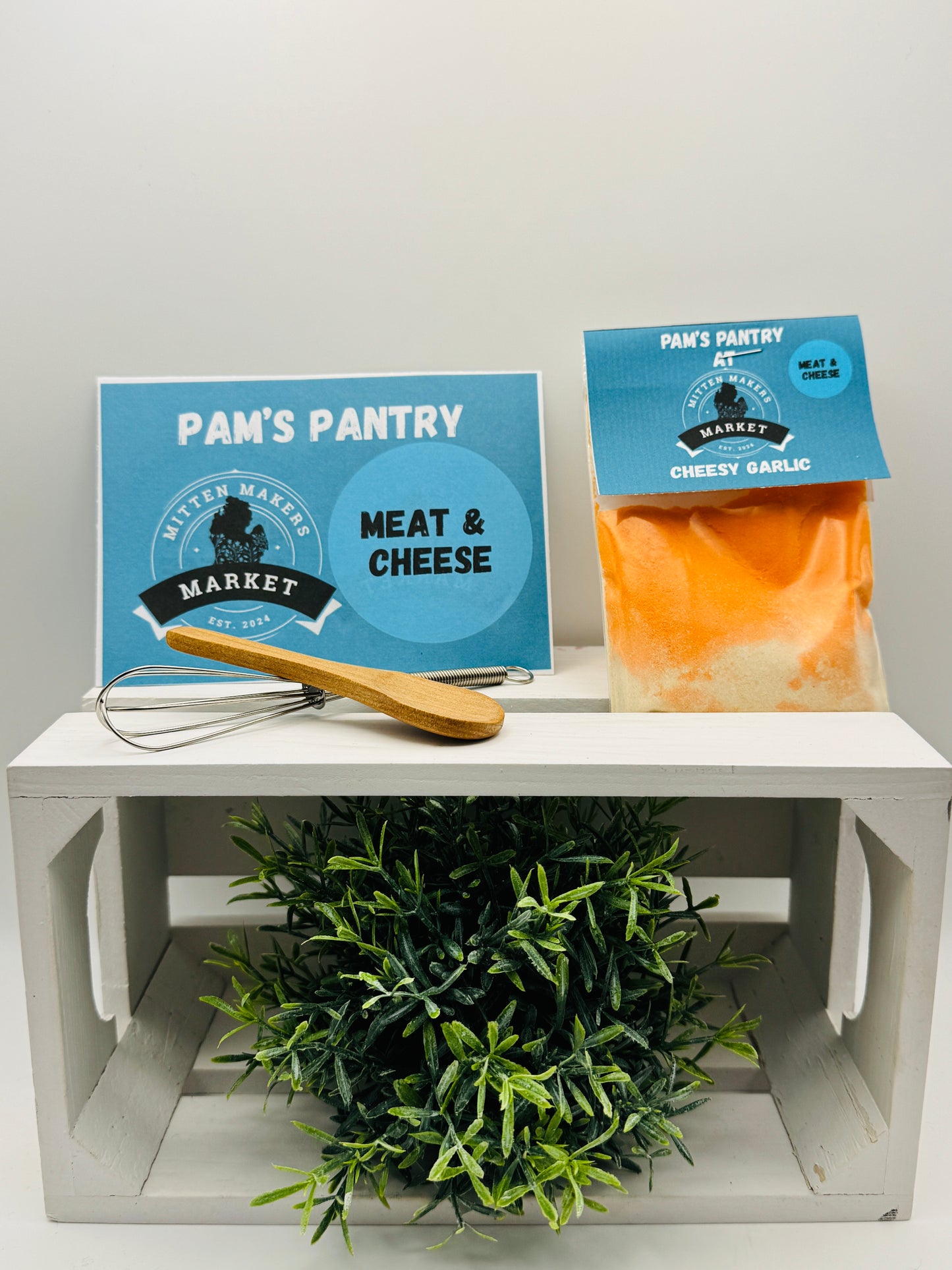 Cheesy Garlic - Meat & Cheese Dips