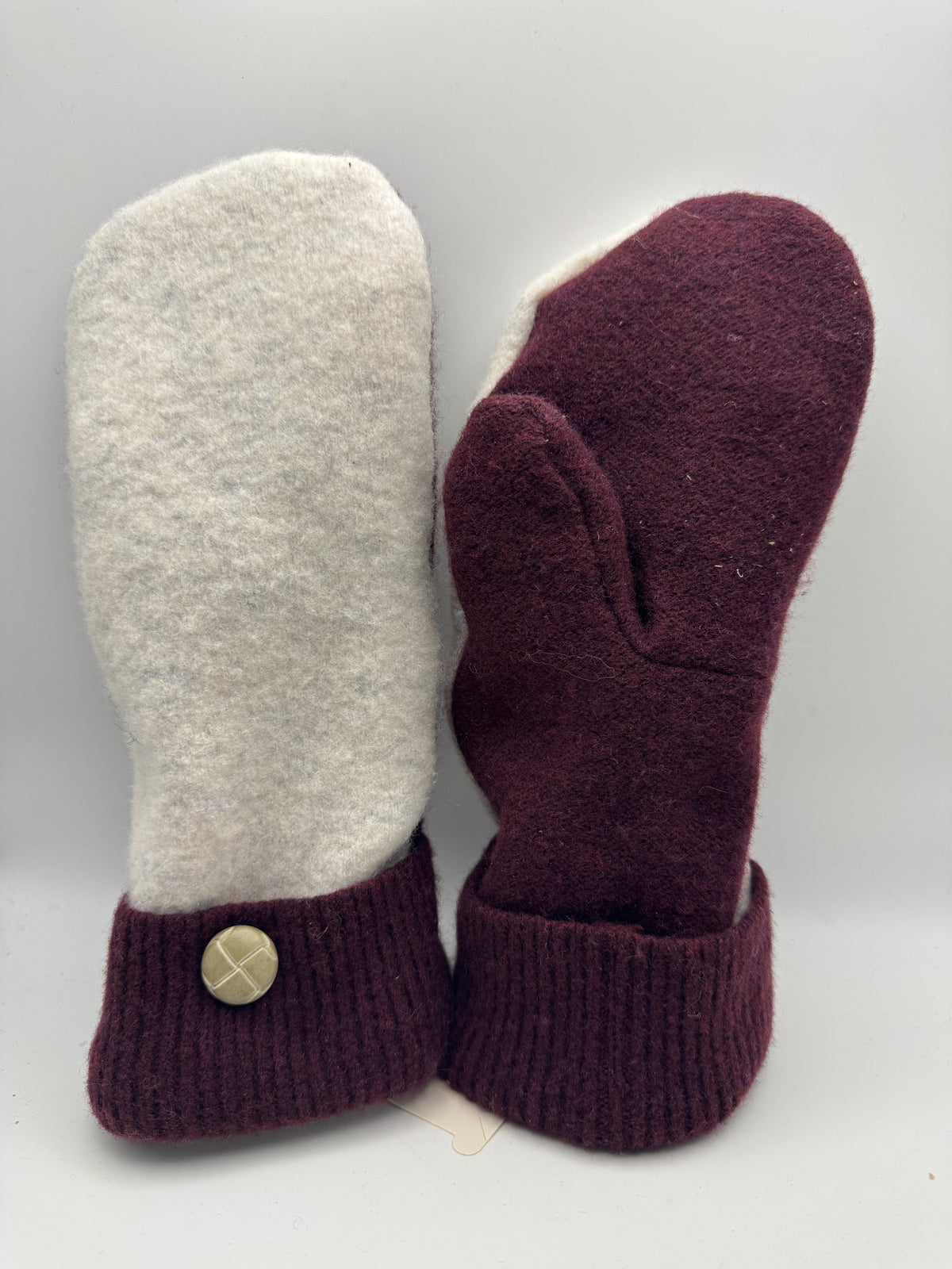 Eleanor – Handmade Repurposed Wool Mittens – Ivory & Burgundy