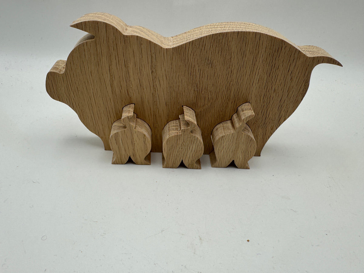 Handmade Wooden Mama Pig & Three Piglets Decor – 6"
