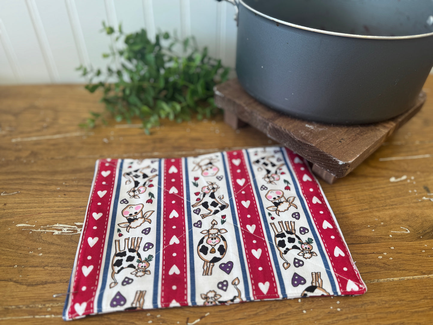 Handmade Hot Pads – Cozy, Durable, and Crafted with Care (5)