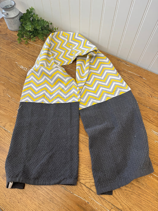 Handmade Wrap-Around Neck Towel (4)
