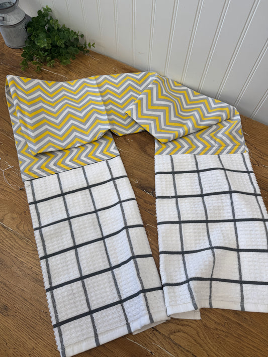 Handmade Wrap-Around Neck Towel (5)