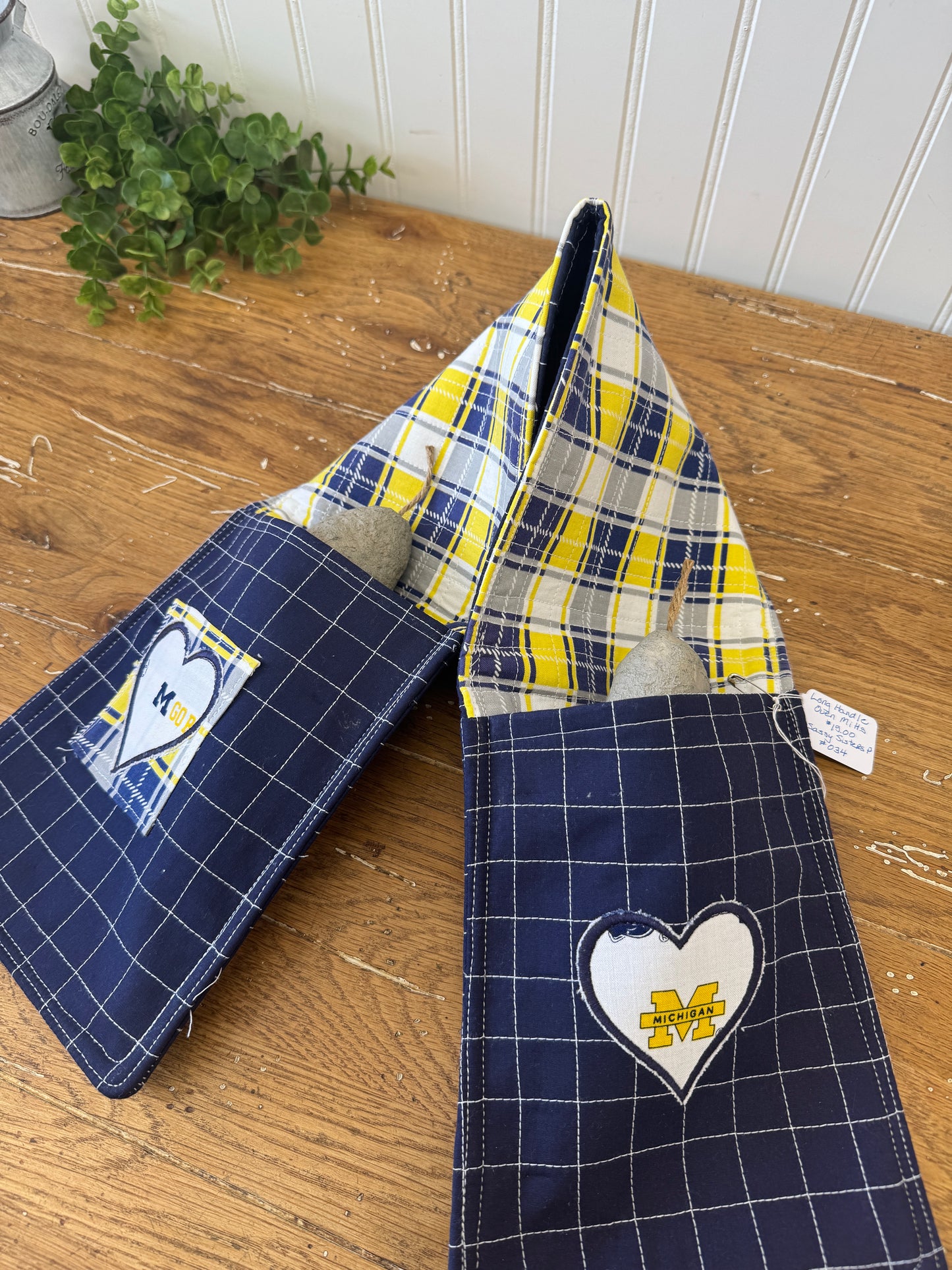 Handmade Double Oven Mitt (11)