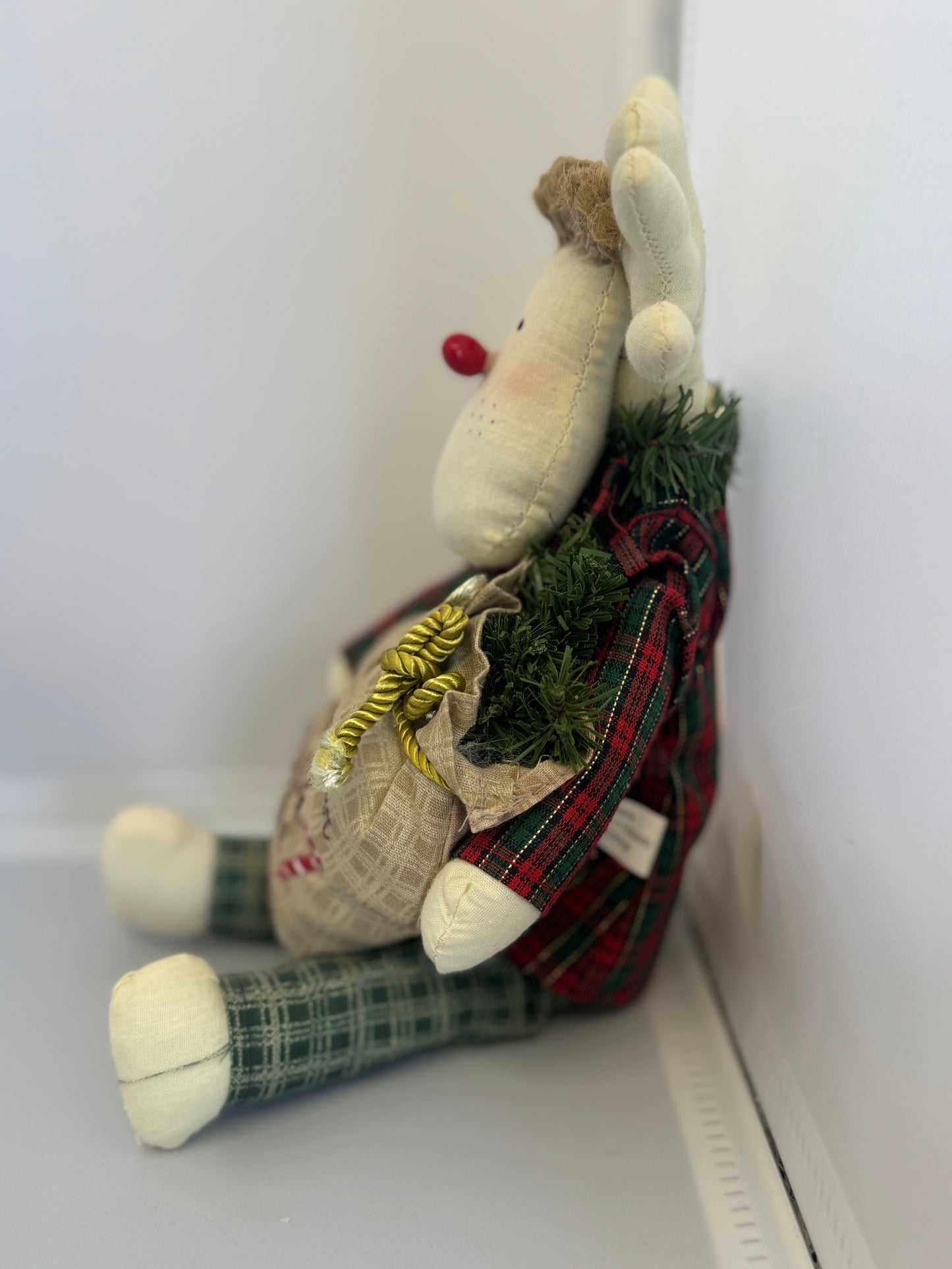 Holiday Stitches Reindeer