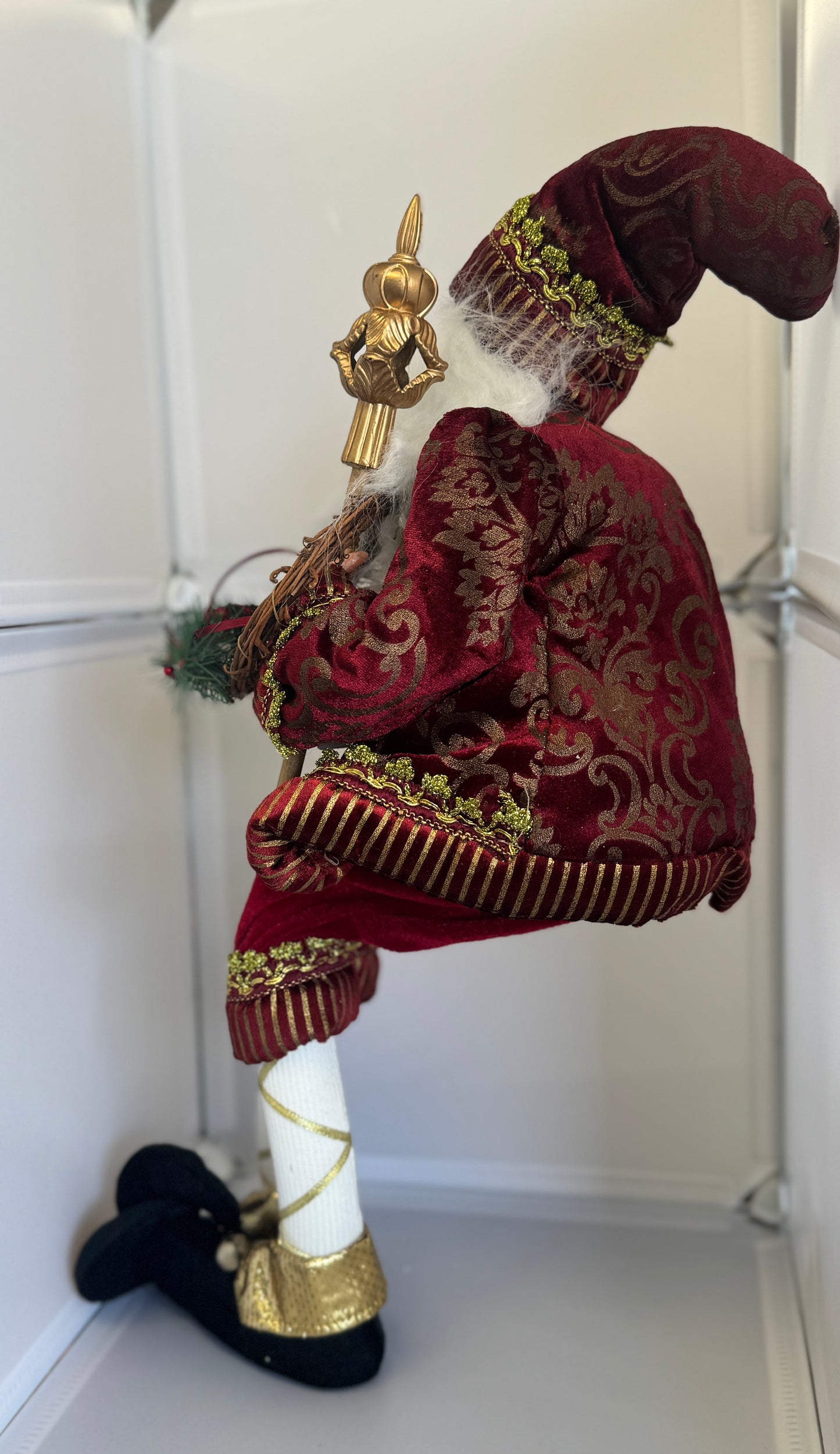 Glenhaven Home & Holiday Santa Sitter