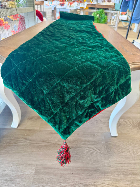 Reversible Christmas Table Runner – 6ft Red & Green Velvet