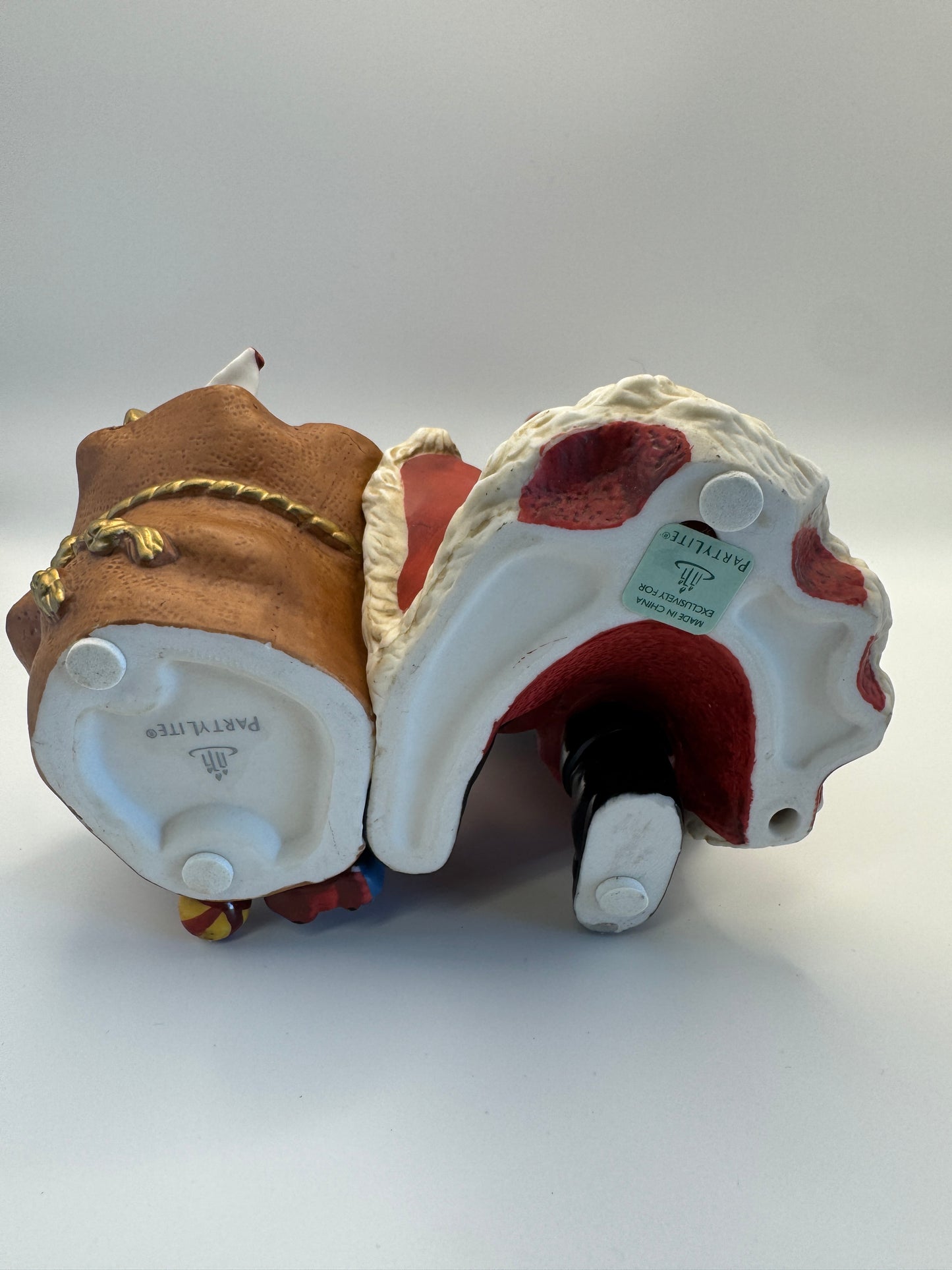 Partylite P9841 – Santa Checking His List Tealight/Votive Candle Holder (Retired)