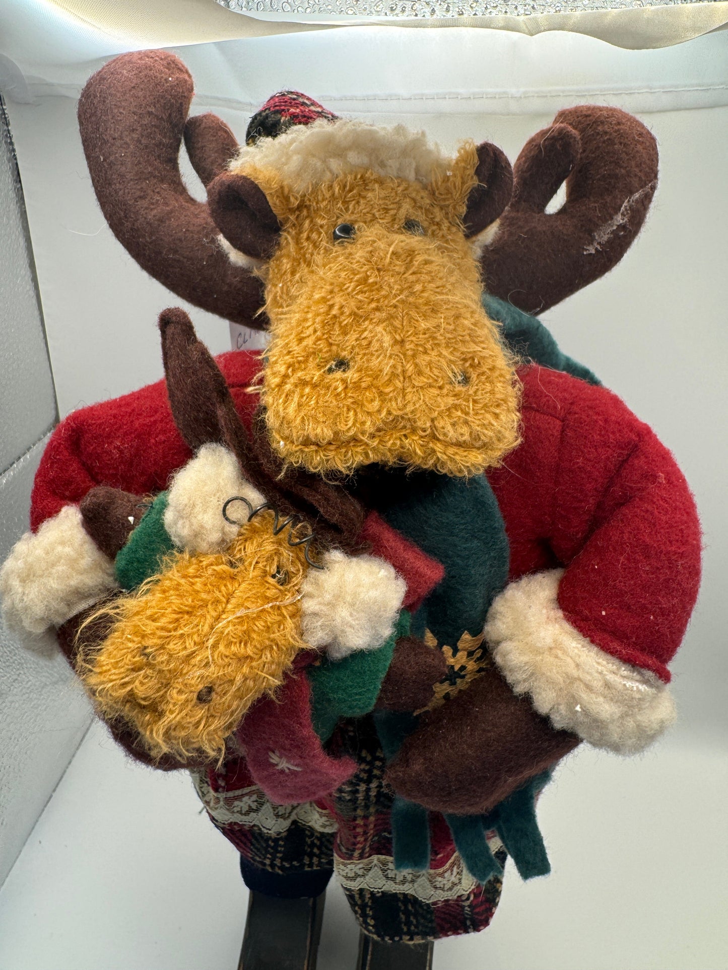 Vtg Merry Chris Moose Christmas Stand Alone Decor – Ice Skating Mama with Baby