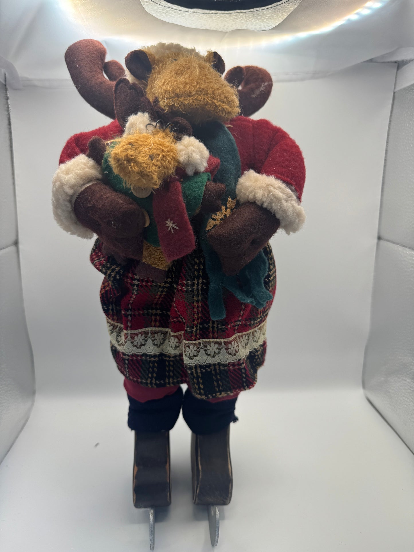 Vtg Merry Chris Moose Christmas Stand Alone Decor – Ice Skating Mama with Baby
