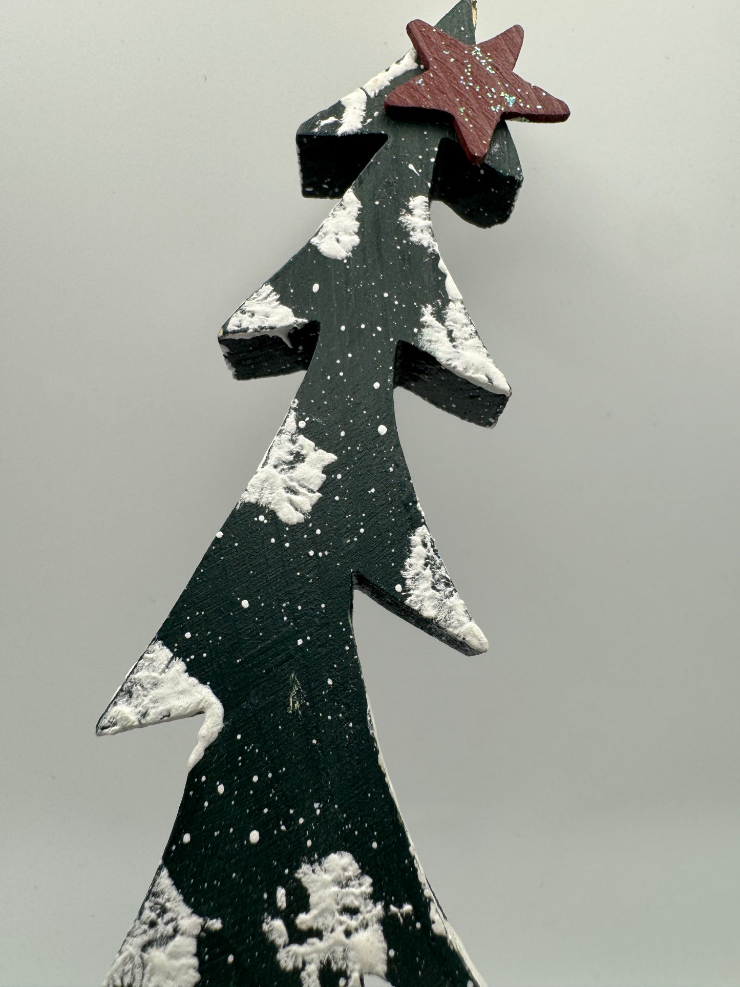 Rustic Snow-Dusted Wooden Christmas Tree with House – 11"