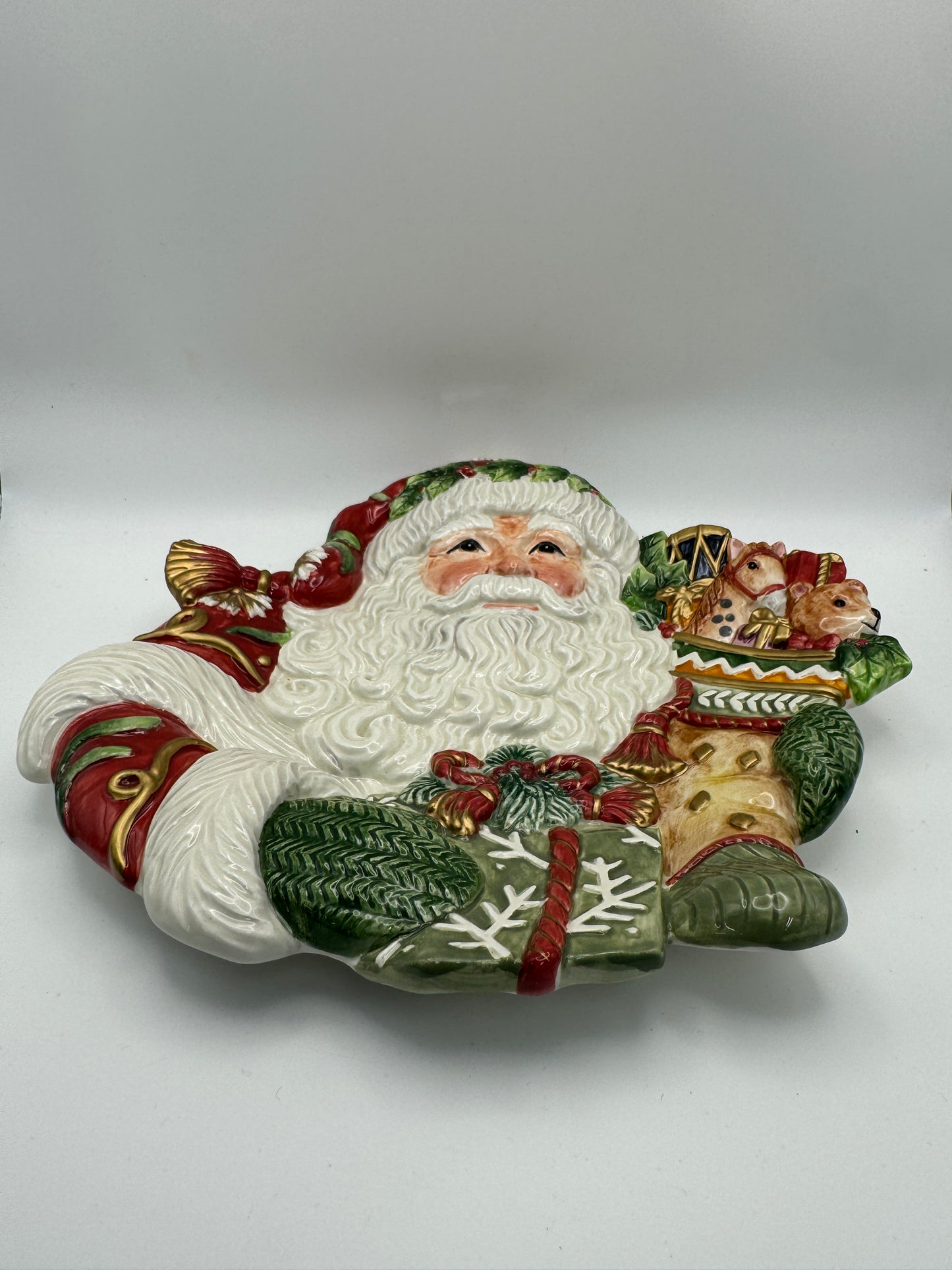 Fitz & Floyd Winter Holiday Santa Canape Plate – Plaid Collection