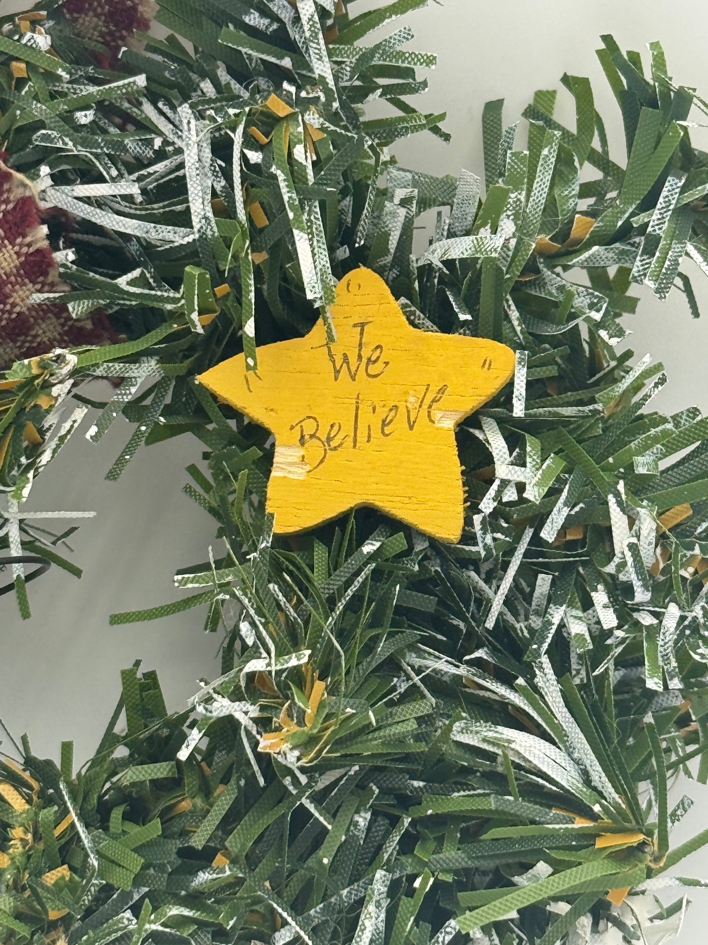 “We Believe” Mini Christmas Wreath Ornament – 4"