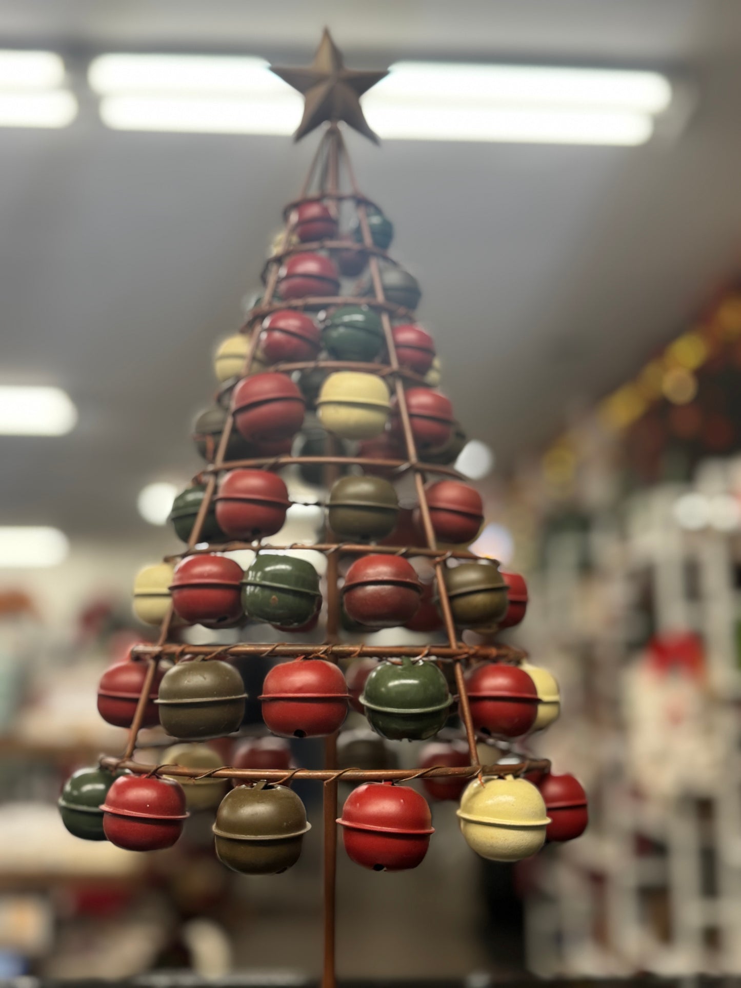 Rustic Metal Jingle Bell Christmas Tree – 18"